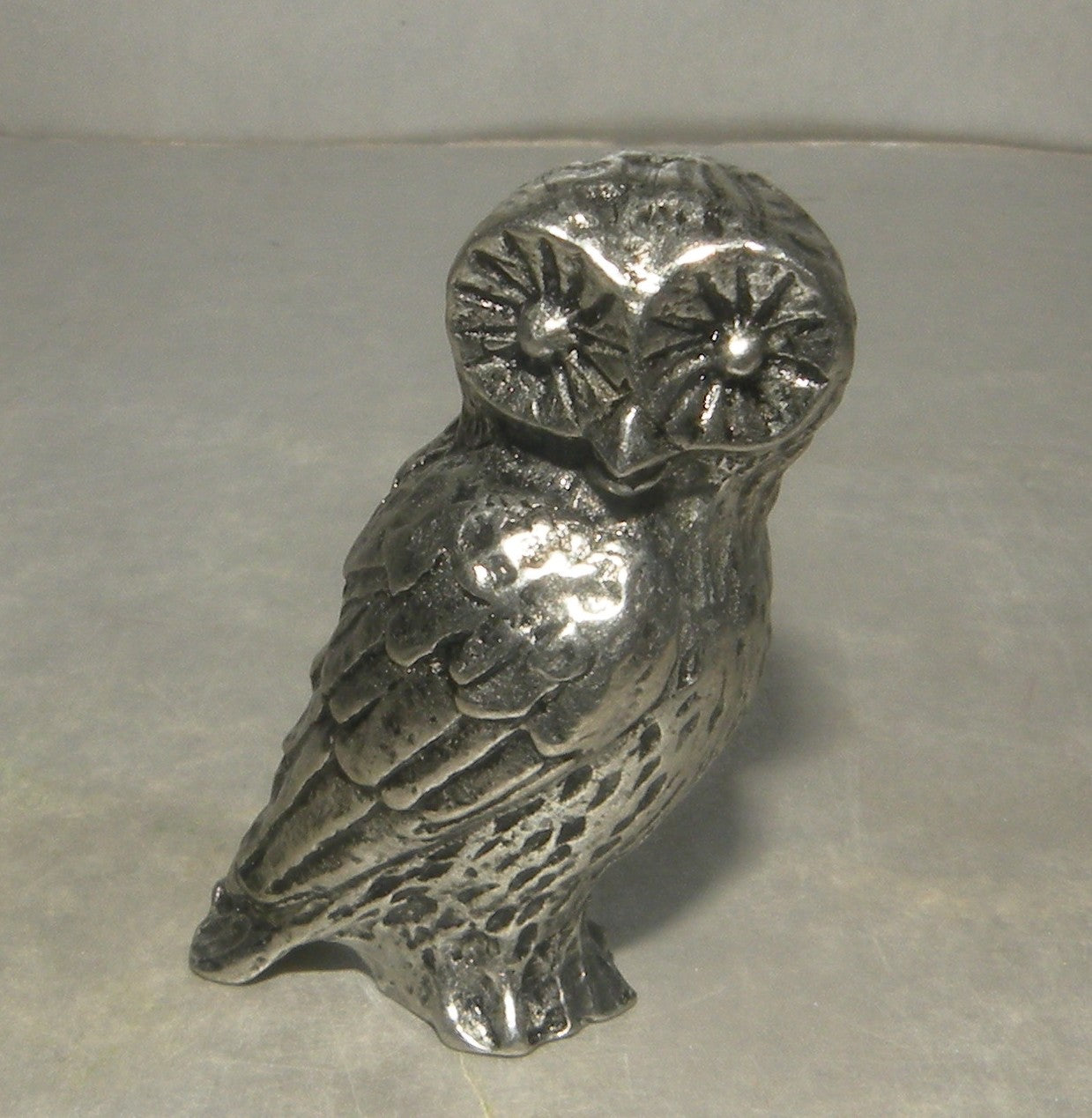 Owl Medium , Michel Laude