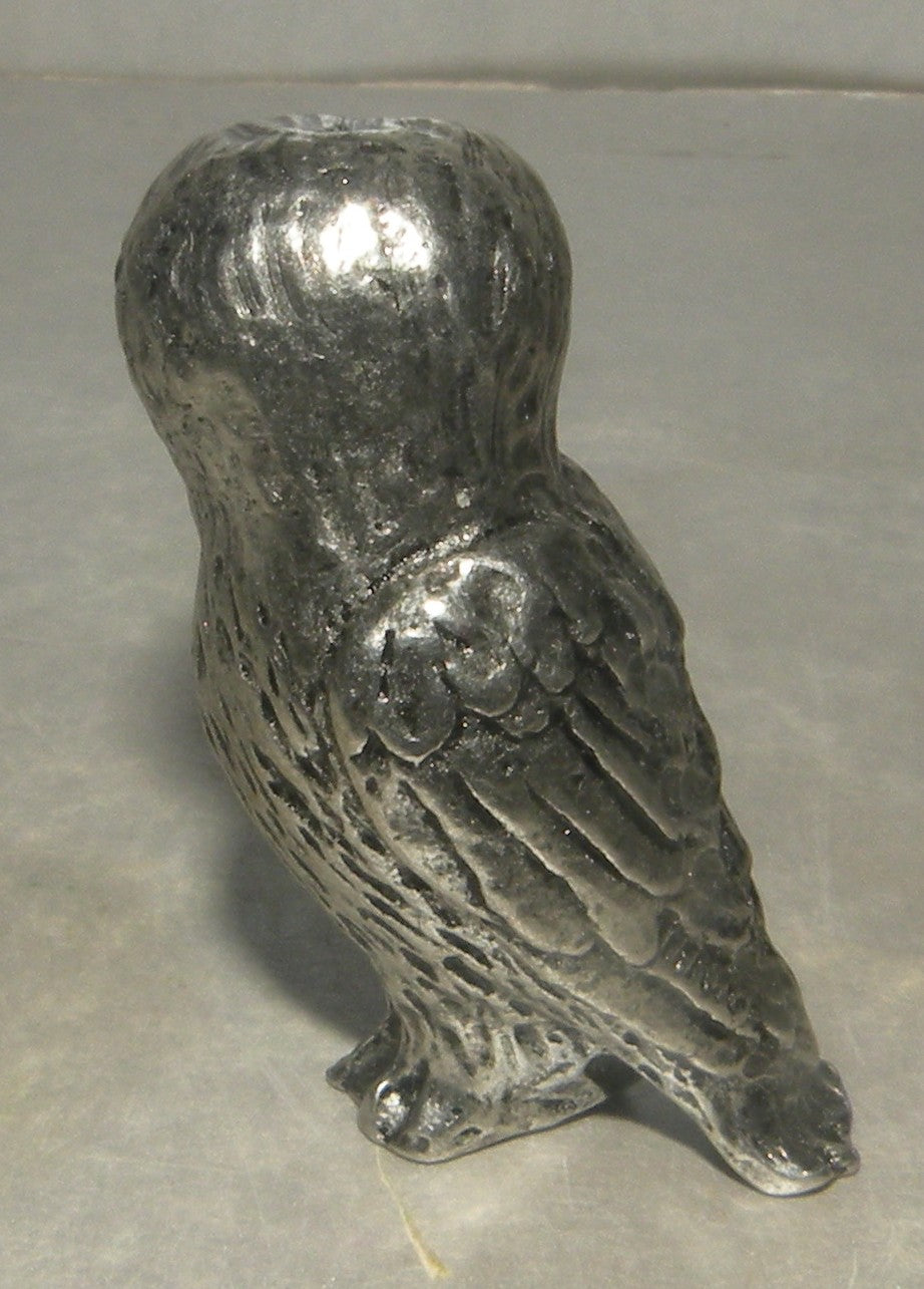 Owl Medium , Michel Laude