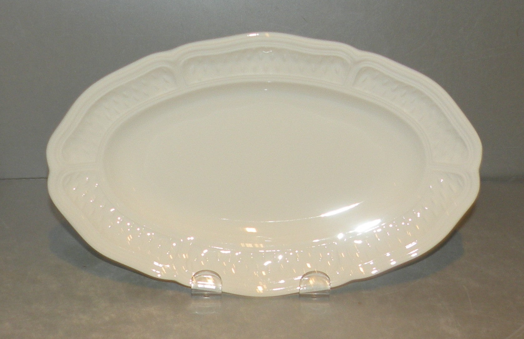 Pickle Dish, Pont Aux Choux White