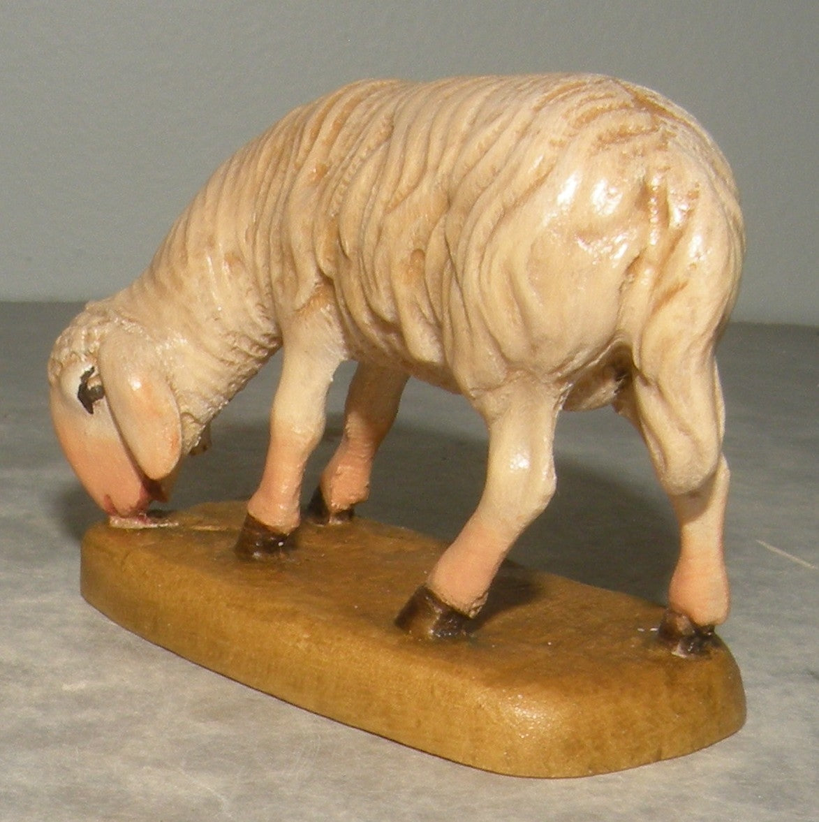 Sheep Grazing ( 21201 ) ,   Rustic