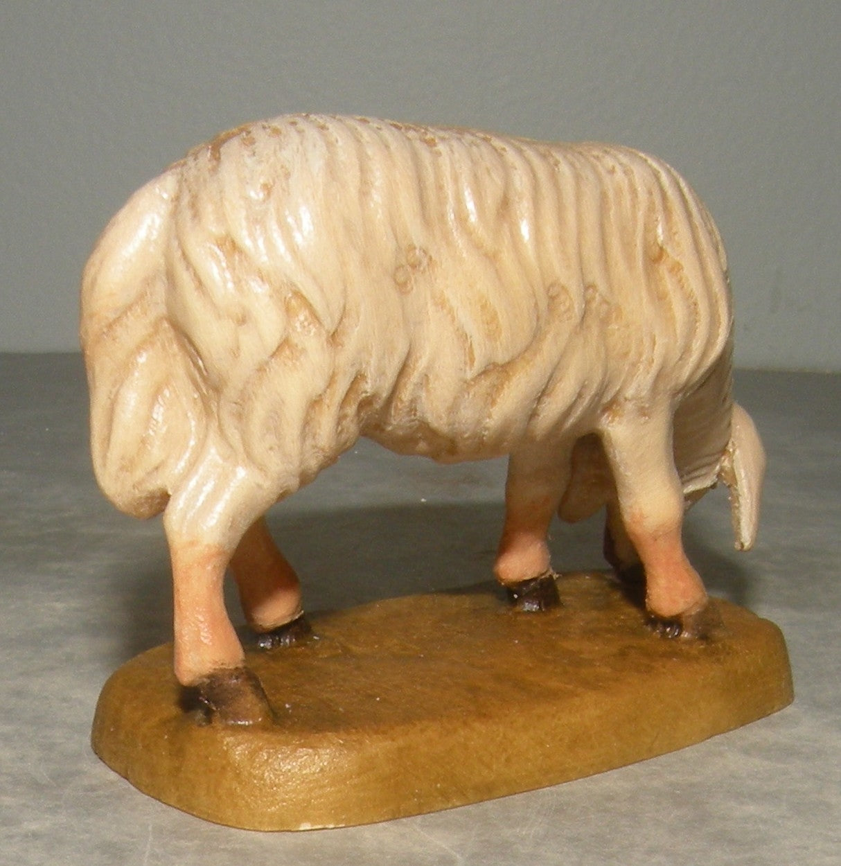 Sheep Grazing ( 21201 ) ,   Folkloristic