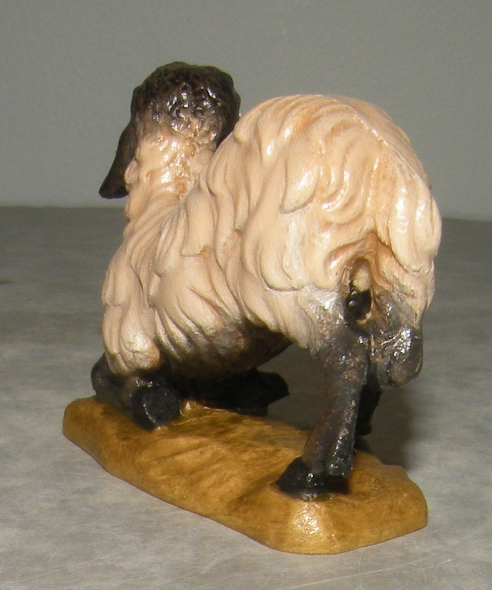 Sheep kneeling Black Head ( 21204 -S ) ,   Folkloristic