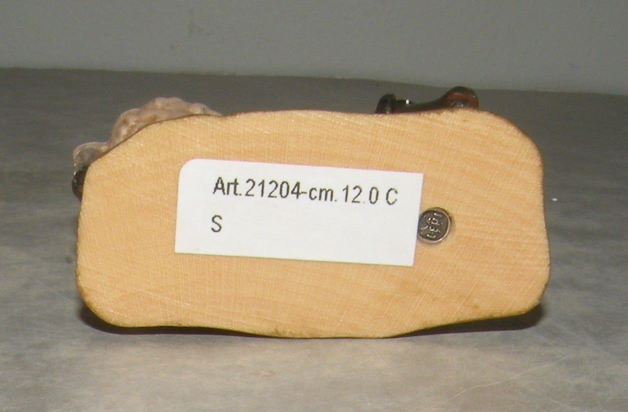 Sheep kneeling Black Head ( 21204 -S ) ,   Folkloristic