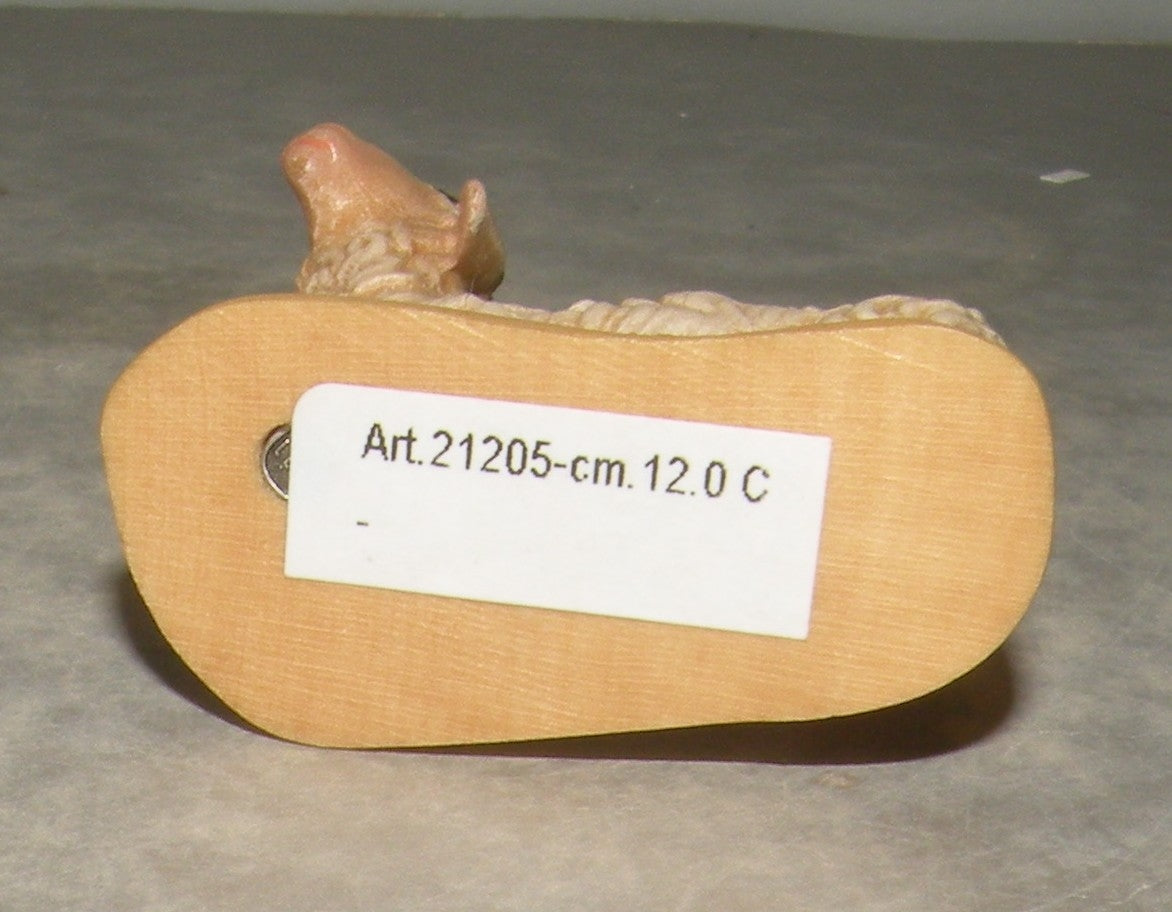 Sheep standing  ( 21205 ) ,   Folkloristic