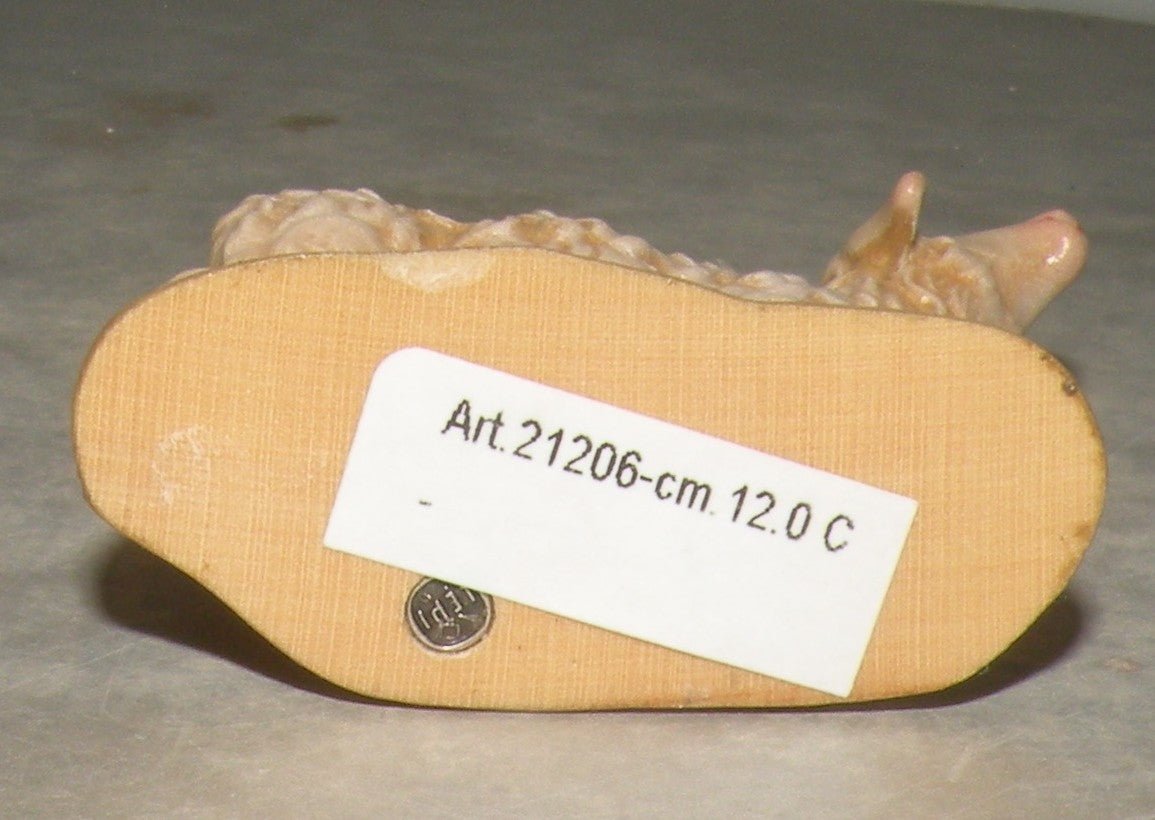 Sheep standing  ( 21206 ) ,   Rustic