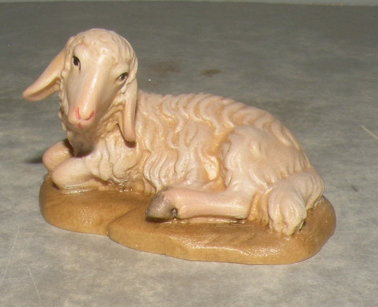 Sheep lying-down  ( 21208 ) ,   Folkloristic