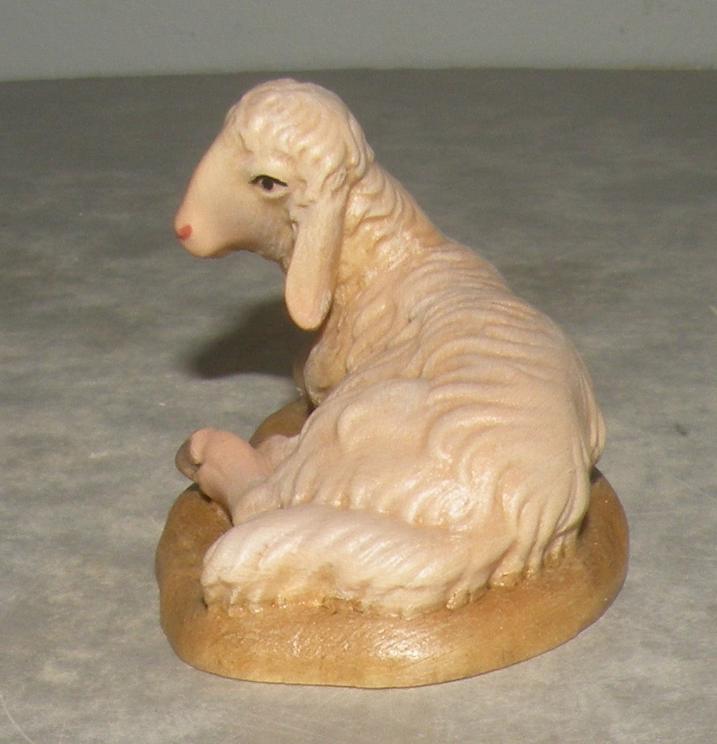 Sheep lying-down  ( 21208 ) ,   Folkloristic