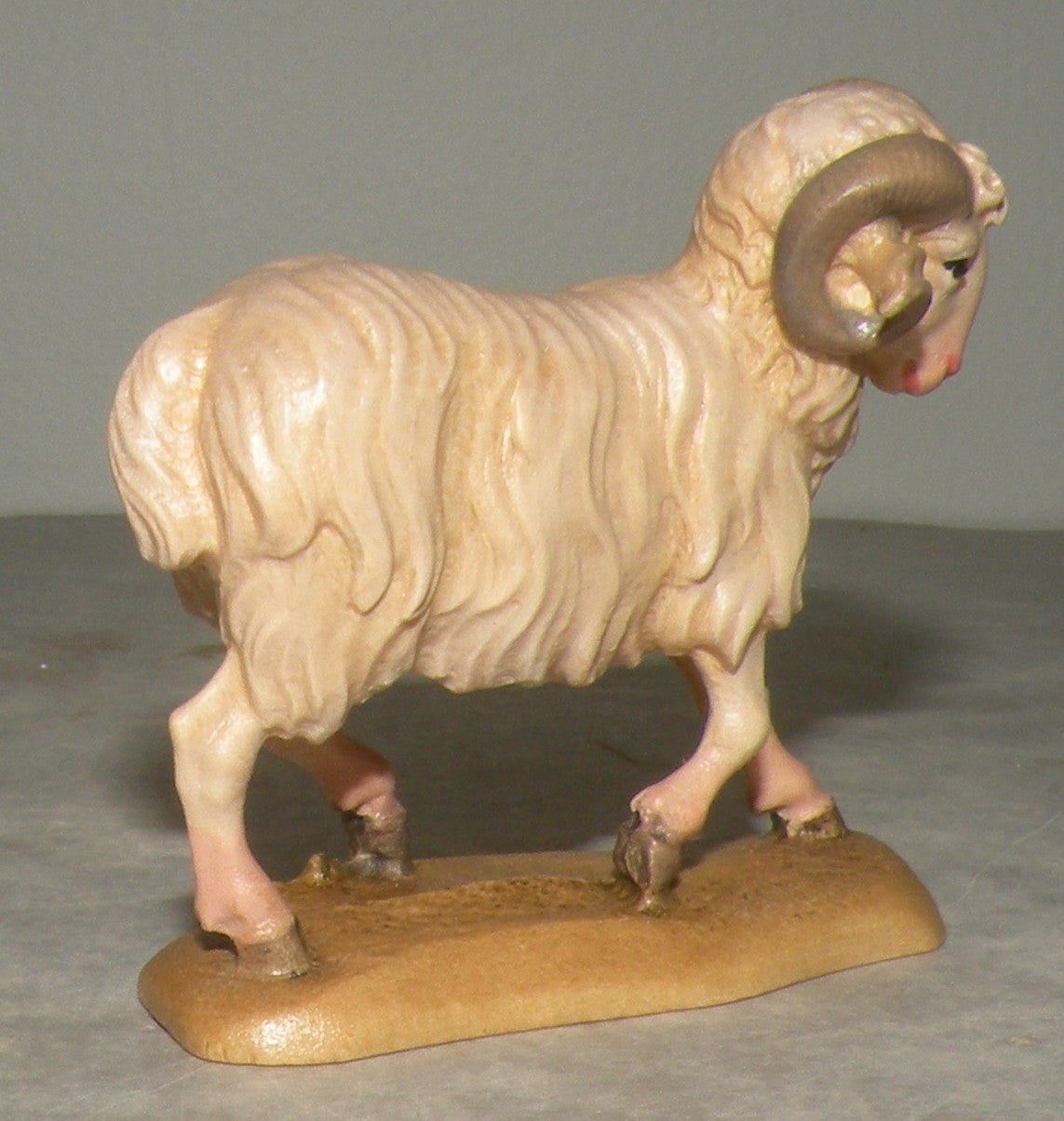 Ram ( 21279 ) ,   Rustic