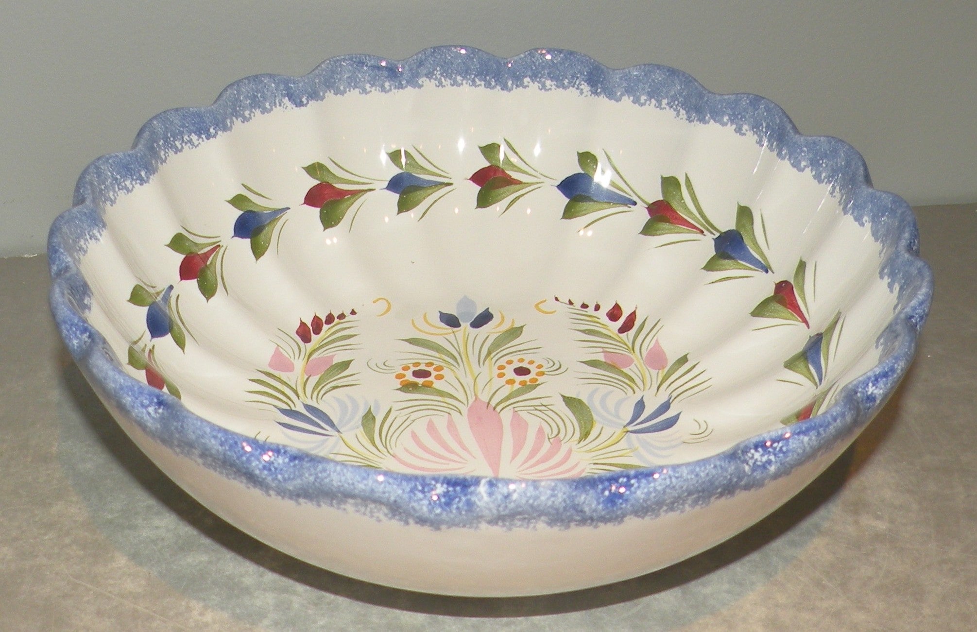 Scaloped Serving Bowl nr.3, Fleuri Royal