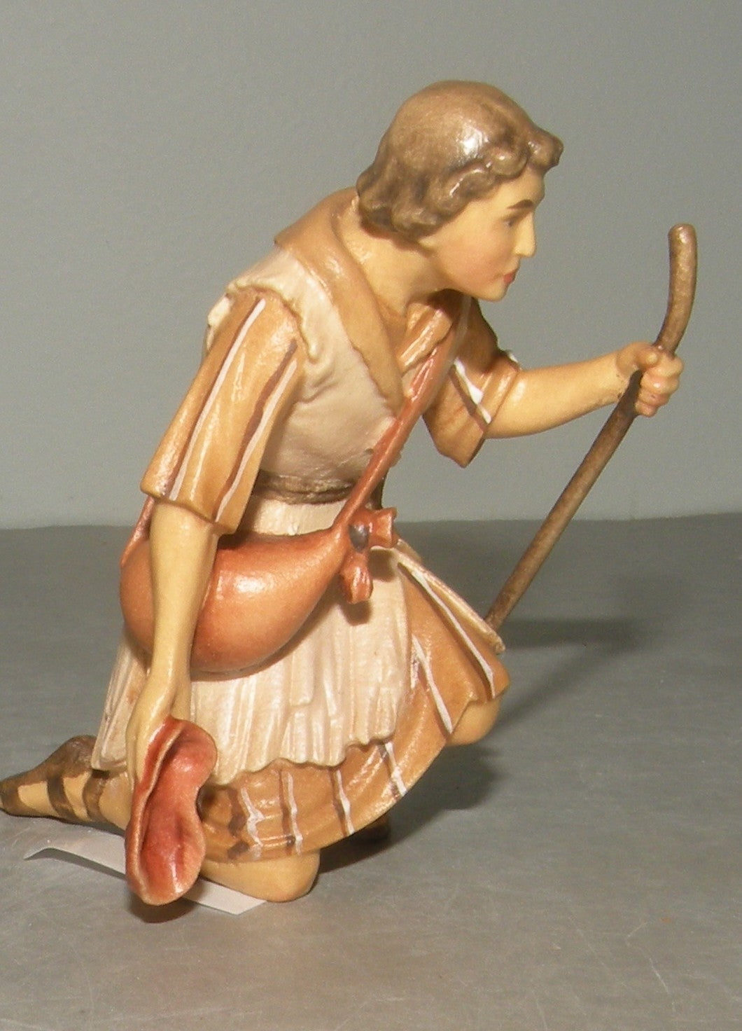 Shepherd kneeling with walking - stick Venetian Nativity