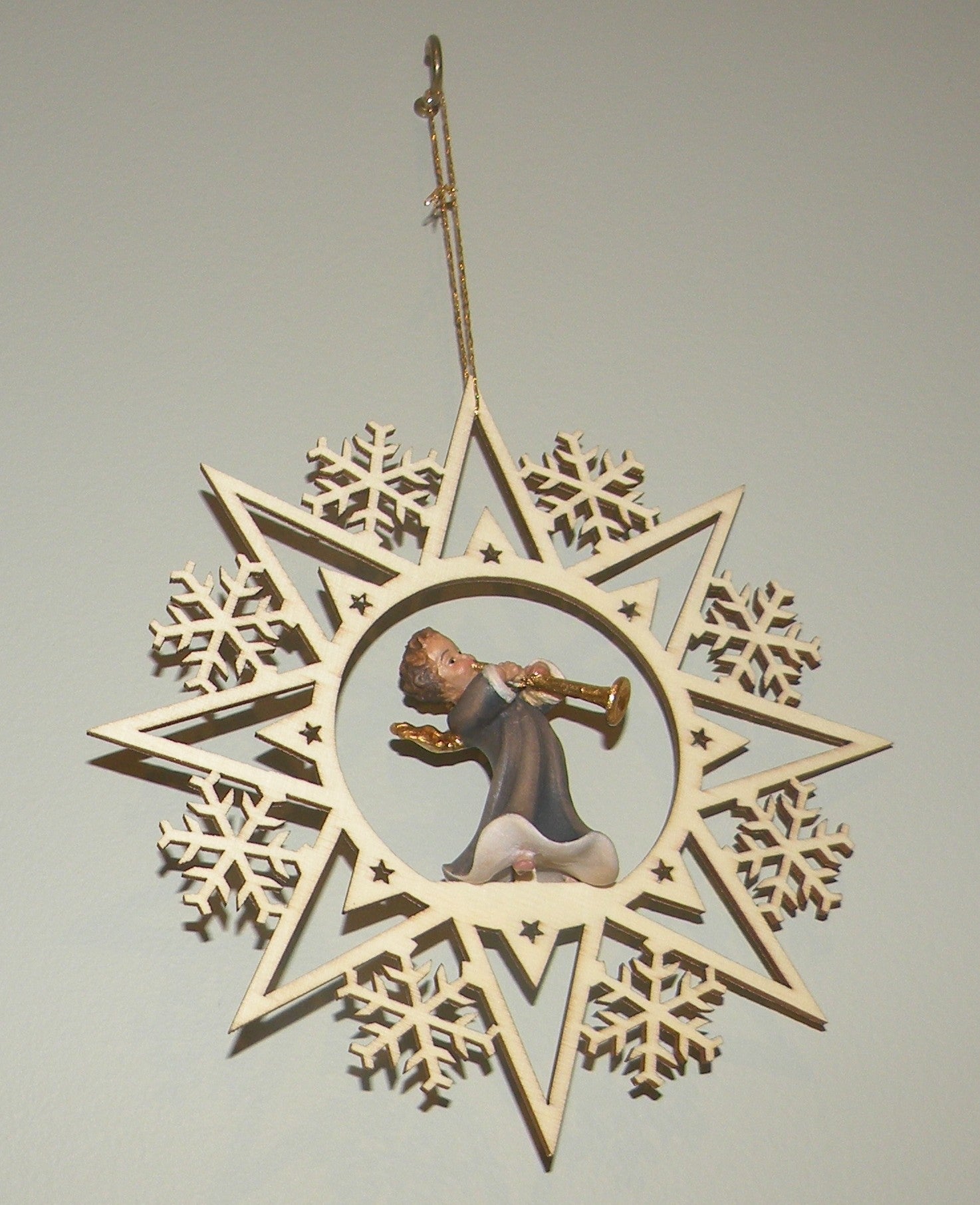 Angel with Flourish on a Star - 08001-C