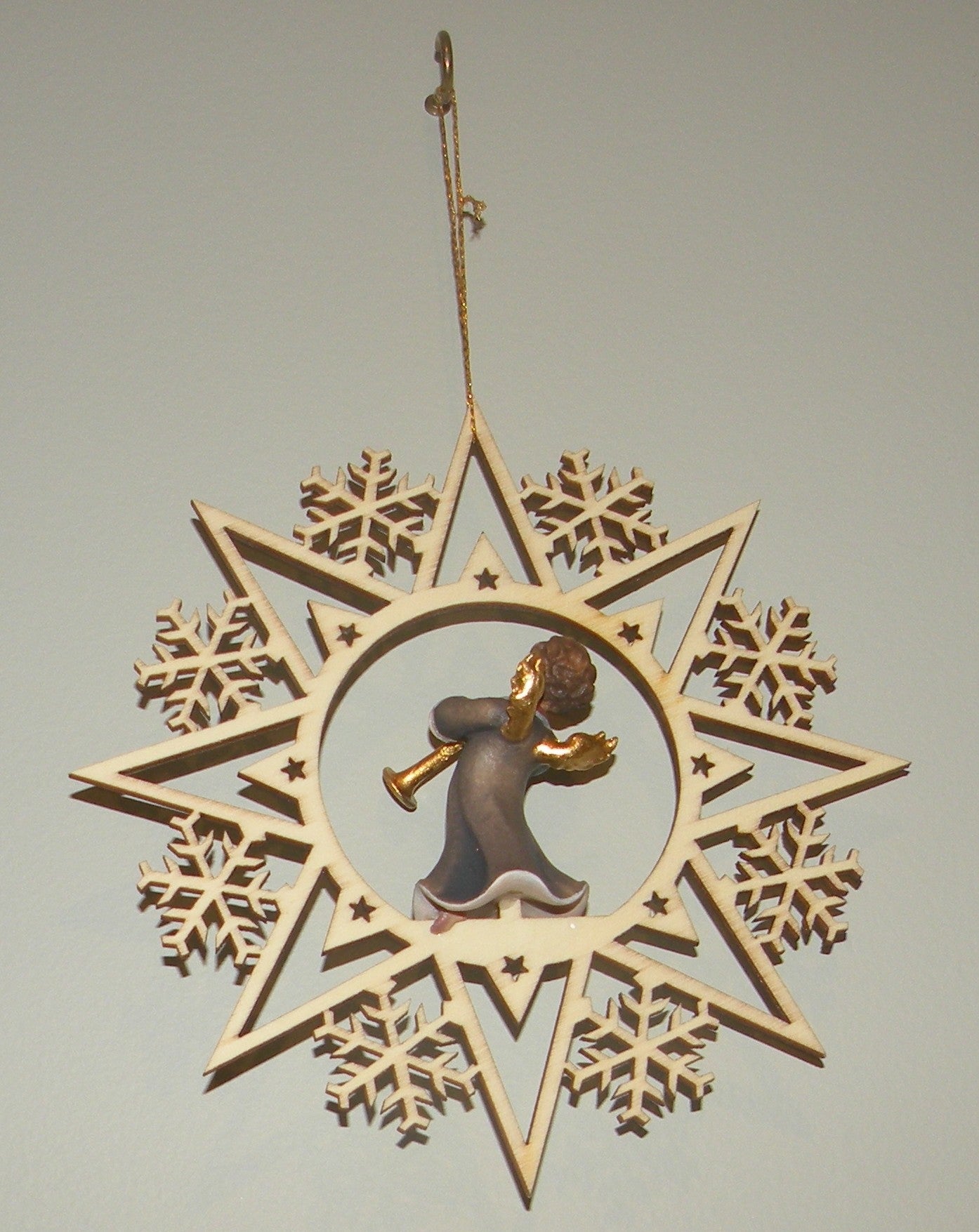 Angel with Flourish on a Star - 08001-C
