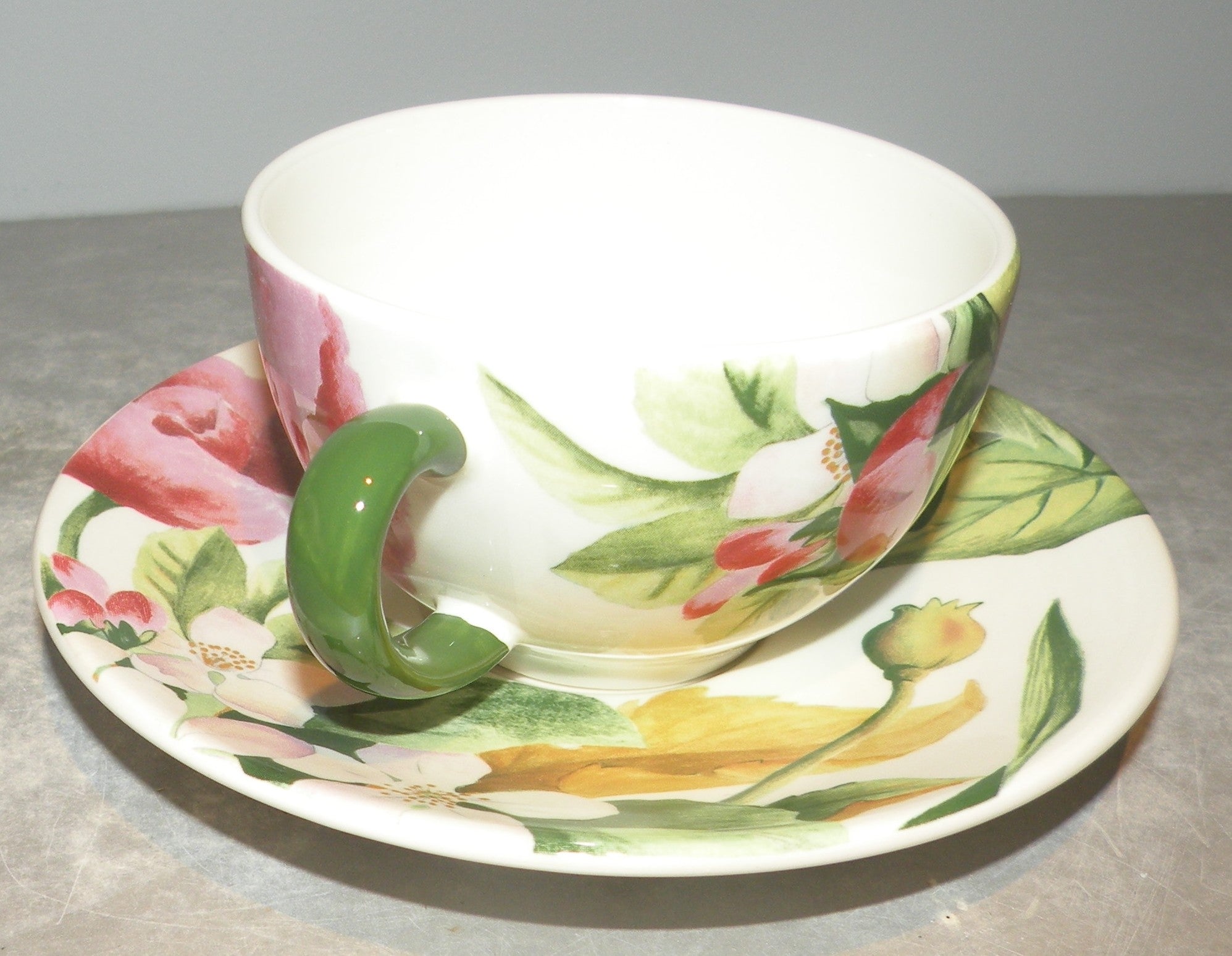 Tea Cup & Saucer, Volupte