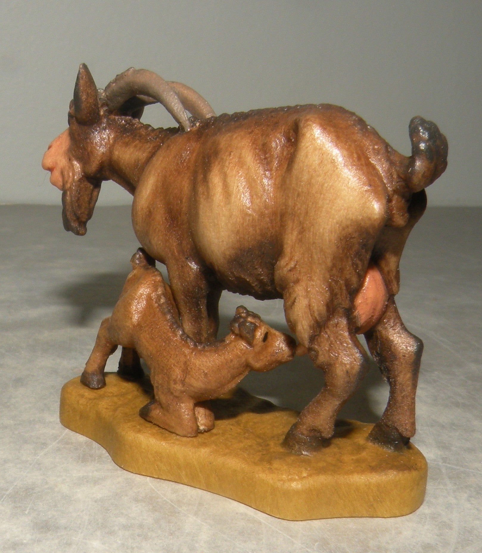 Goat with kid ( 21301-B )  ,   Rustic