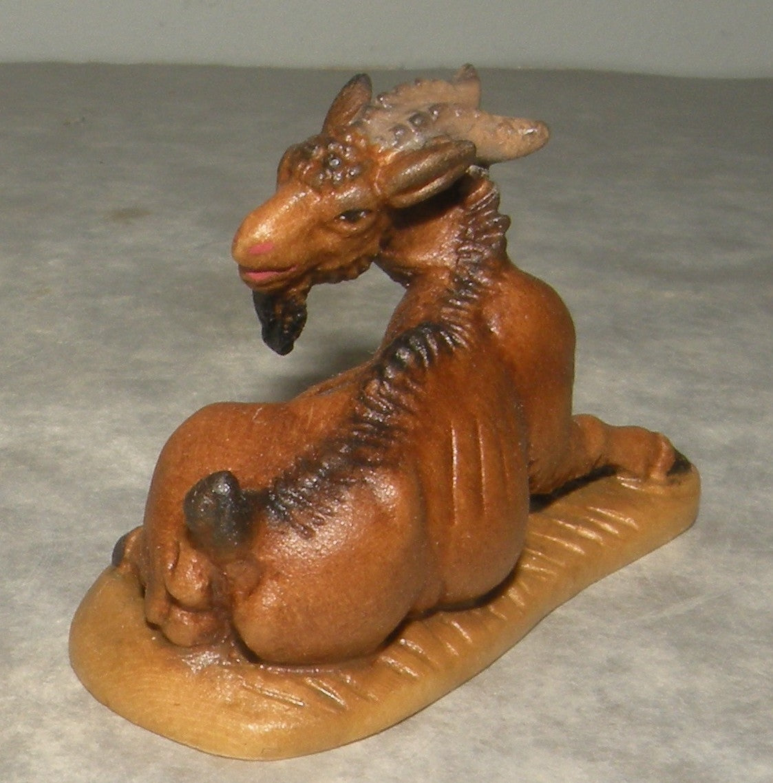 Goat lying-down ( 21303 ) ,   Folkloristic