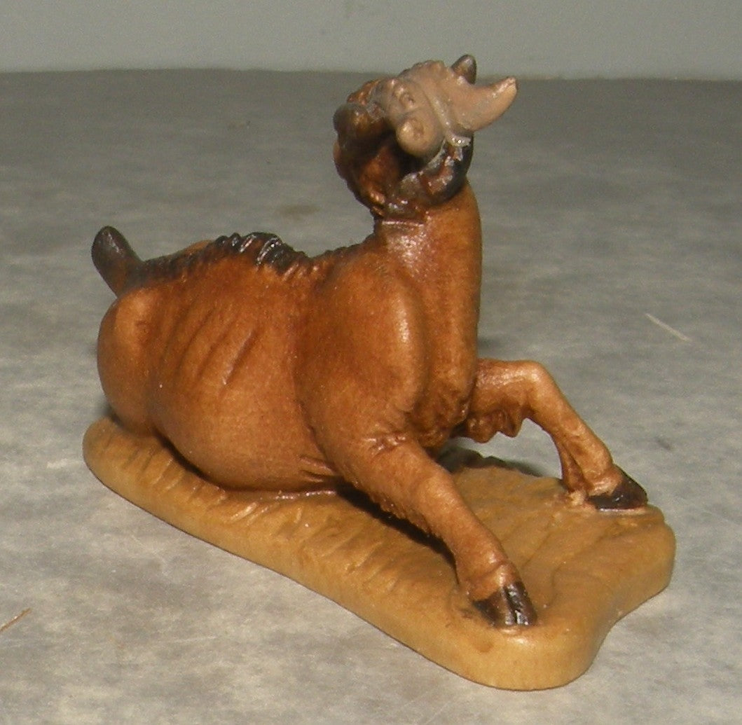 Goat lying-down ( 21303 ) ,   Folkloristic