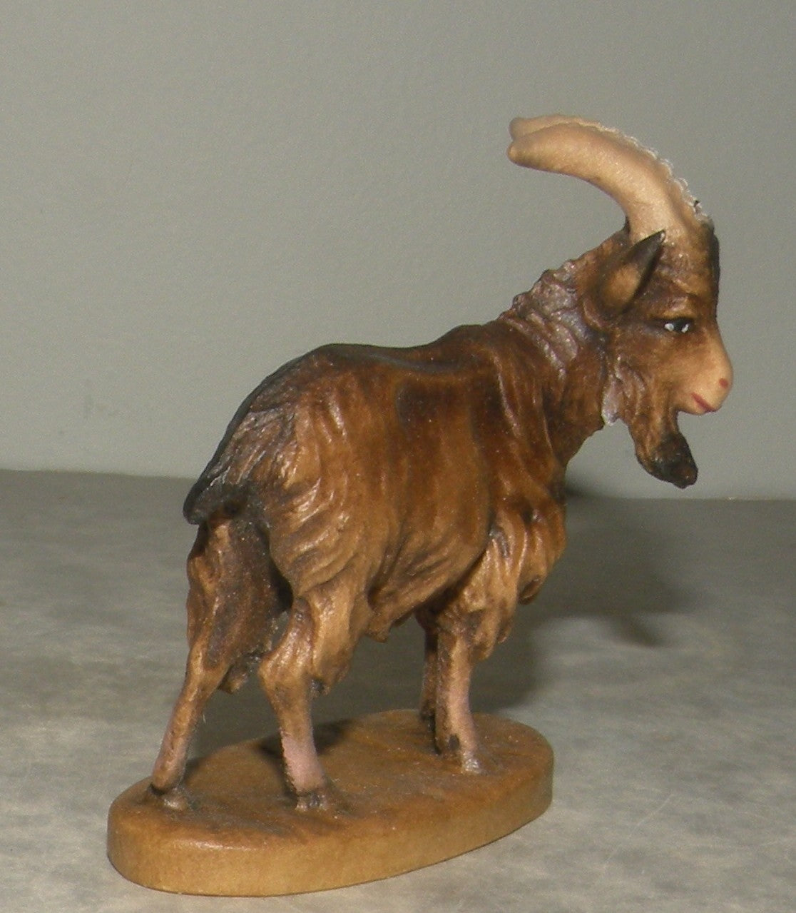 He-goat  ( 21379 ) ,   Folkloristic