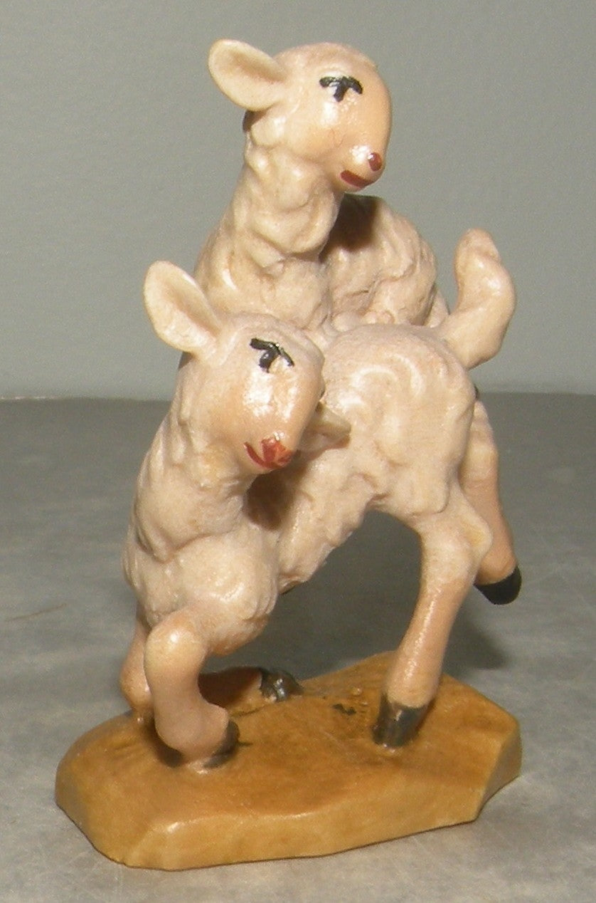 Couple of lambs hopping  ( 21281 ) ,   Rustic