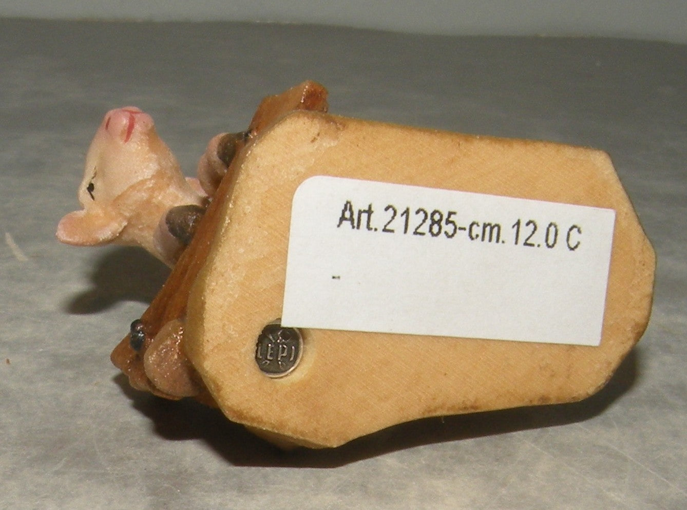 Lamb on the hedge  ( 21285 ) ,   Folkloristic