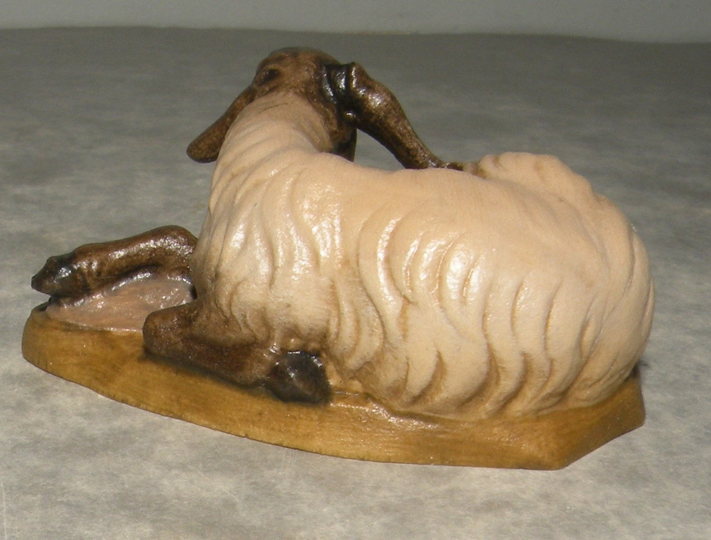 Sheep lying-down Black Head  ( 21210-S ) ,   Folkloristic