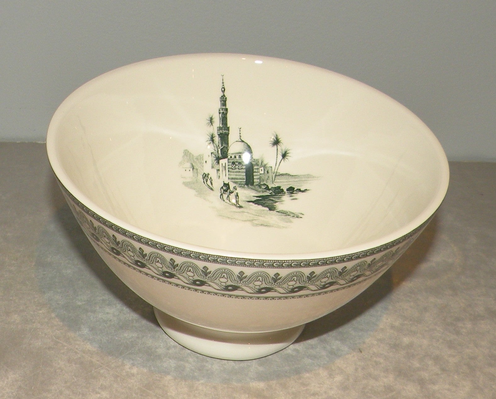Large Coffee Bowl , Vue d'Orient , Les Depareillees Vert