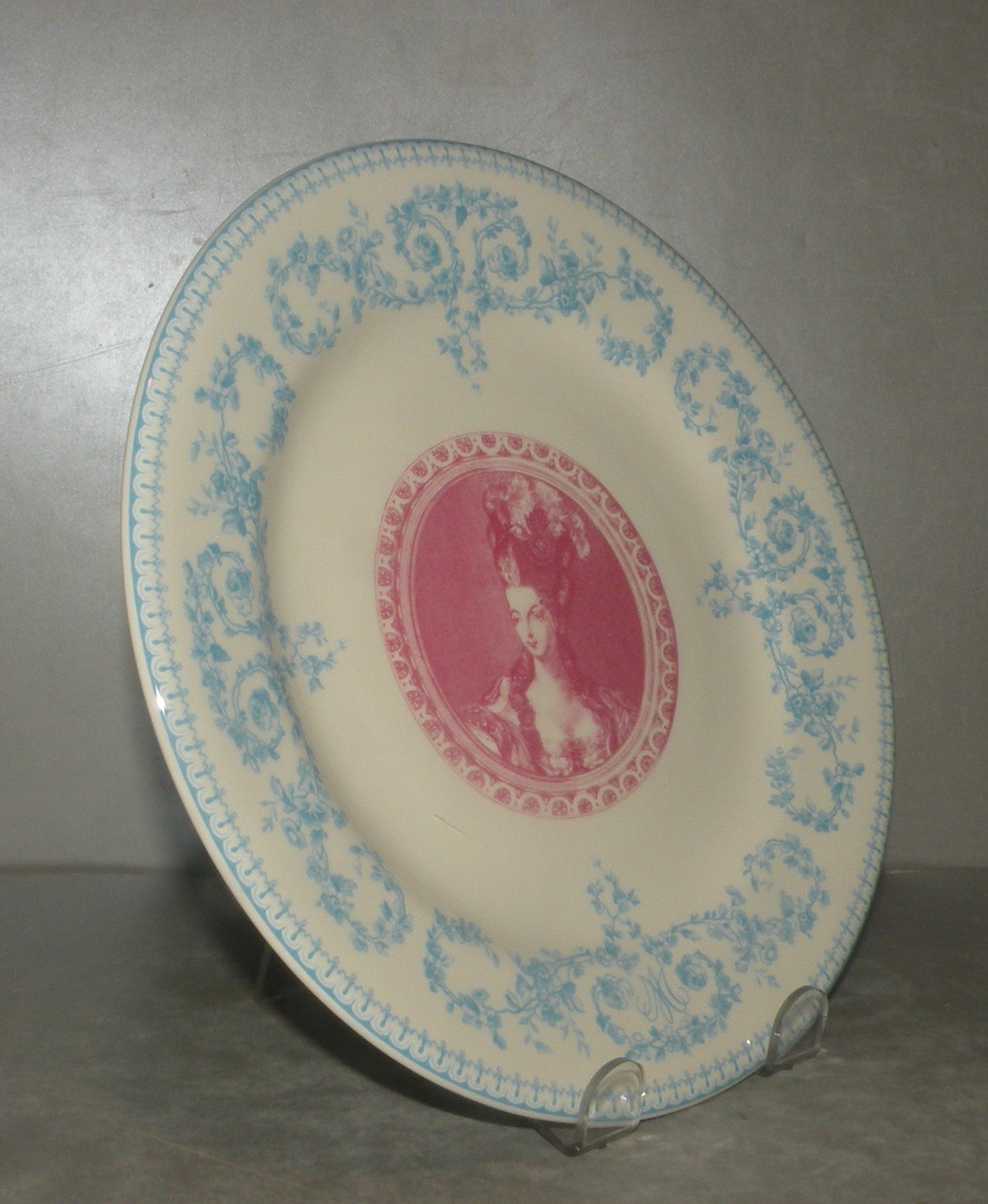 Dessert Plate Red Marie-Antoinette Versailles