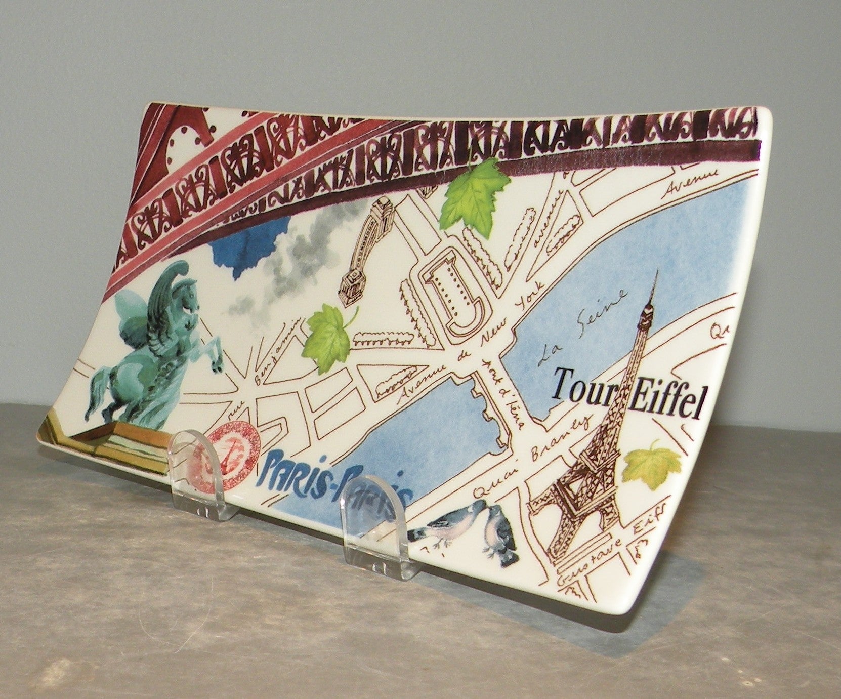 Letter Tray, Paris-Paris