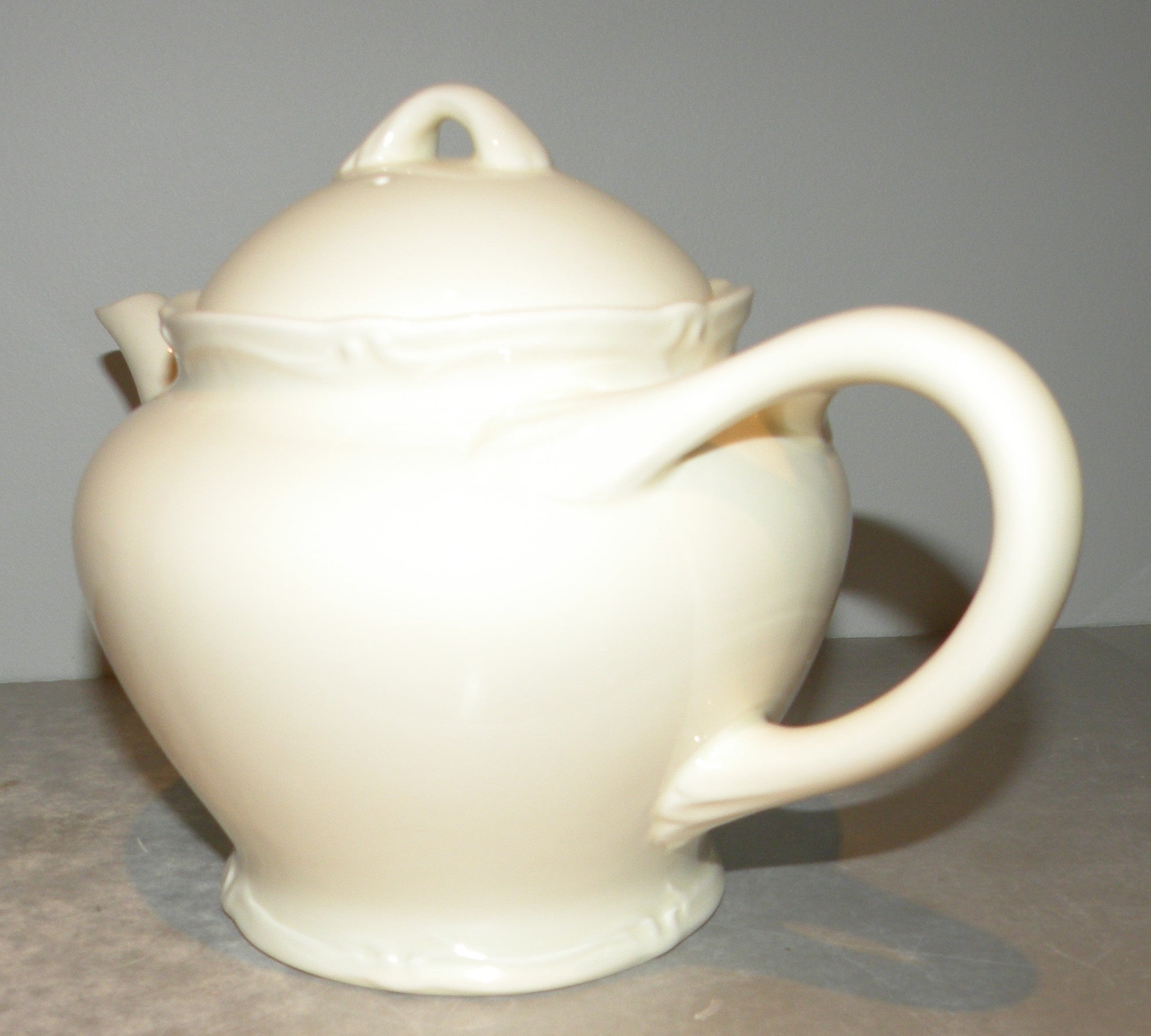 Tea Pot, Rocaille
