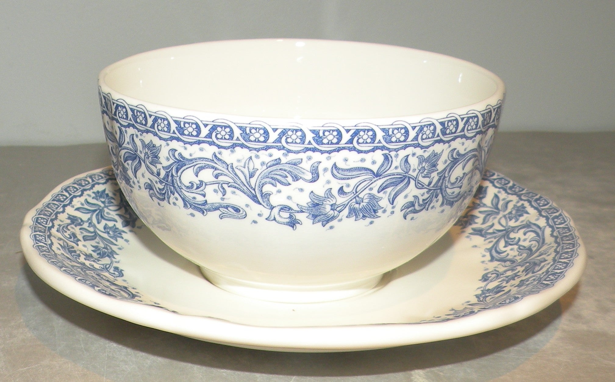 Breakfast Cup & Saucer, Rouen 37