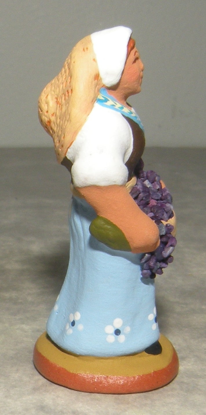 Lavender Picker ( Woman ) ( 599 )  , Fouque, 4 cm