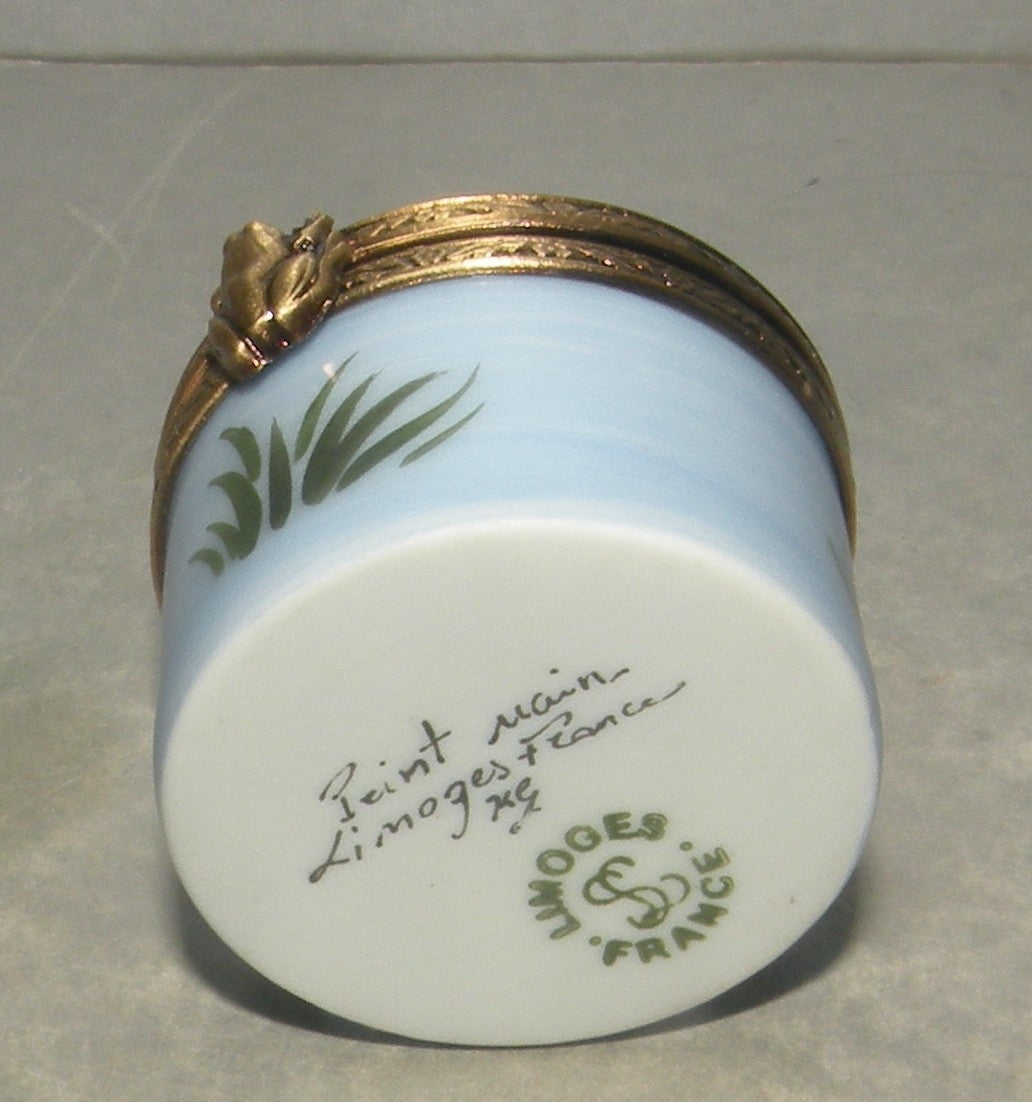 Small Frog, Limoges Box Number 31