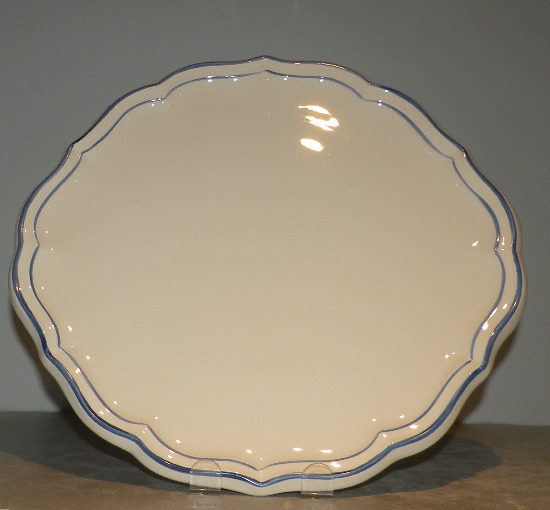 Eared Cake Platter, Filet Bleu