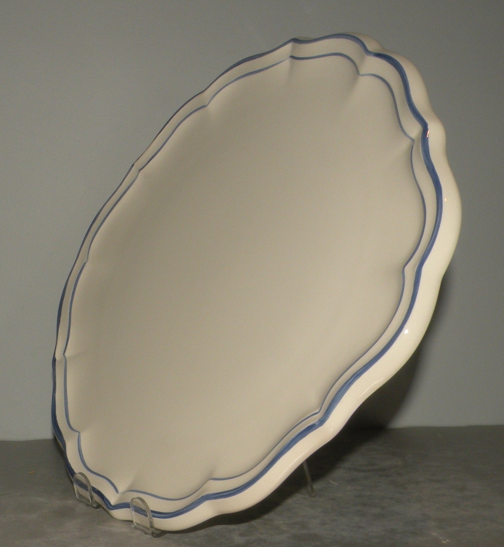 Eared Cake Platter, Filet Bleu