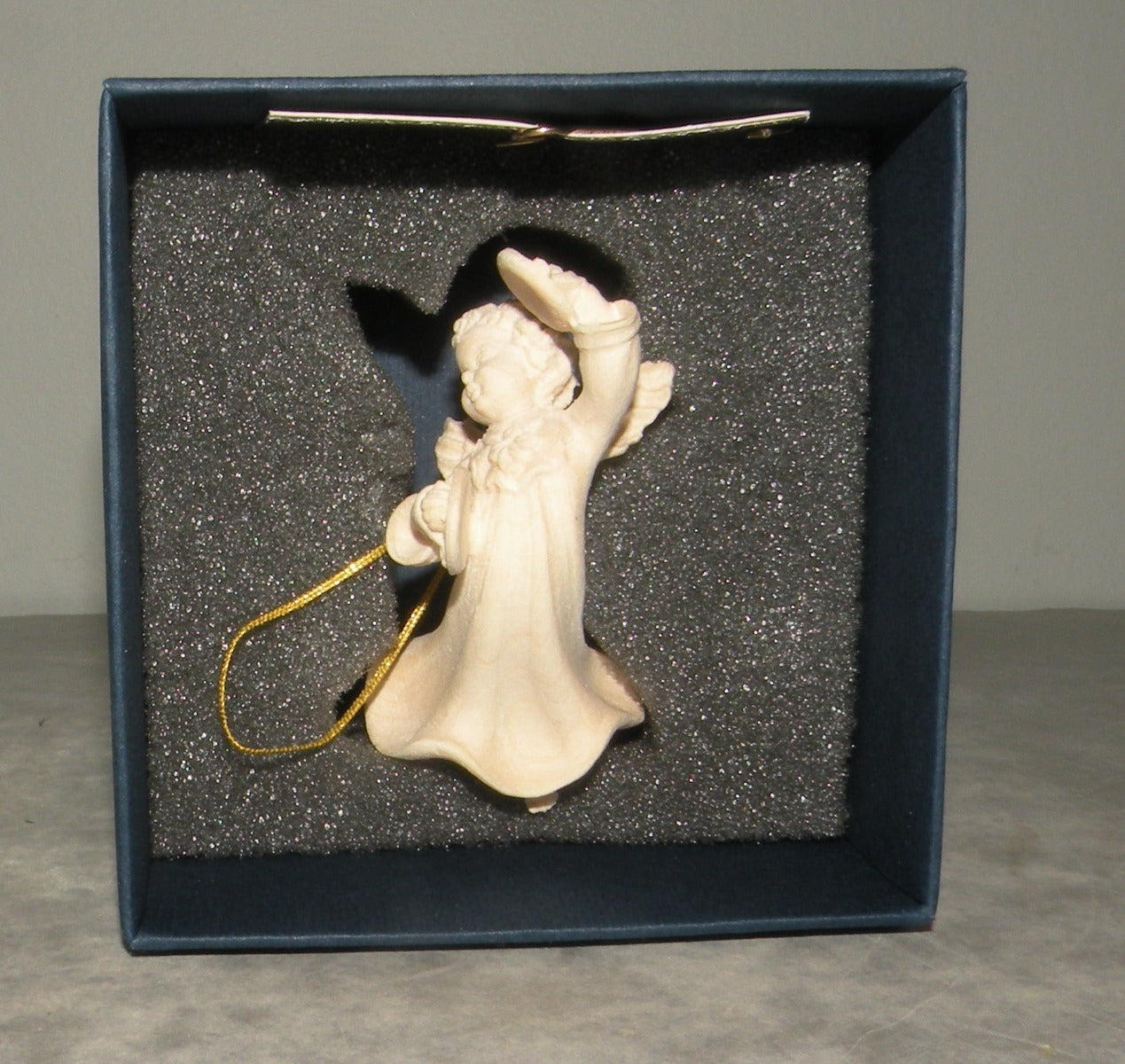 Angel with Cymbals for hanging, 10258-I Wood untreated ( NR )