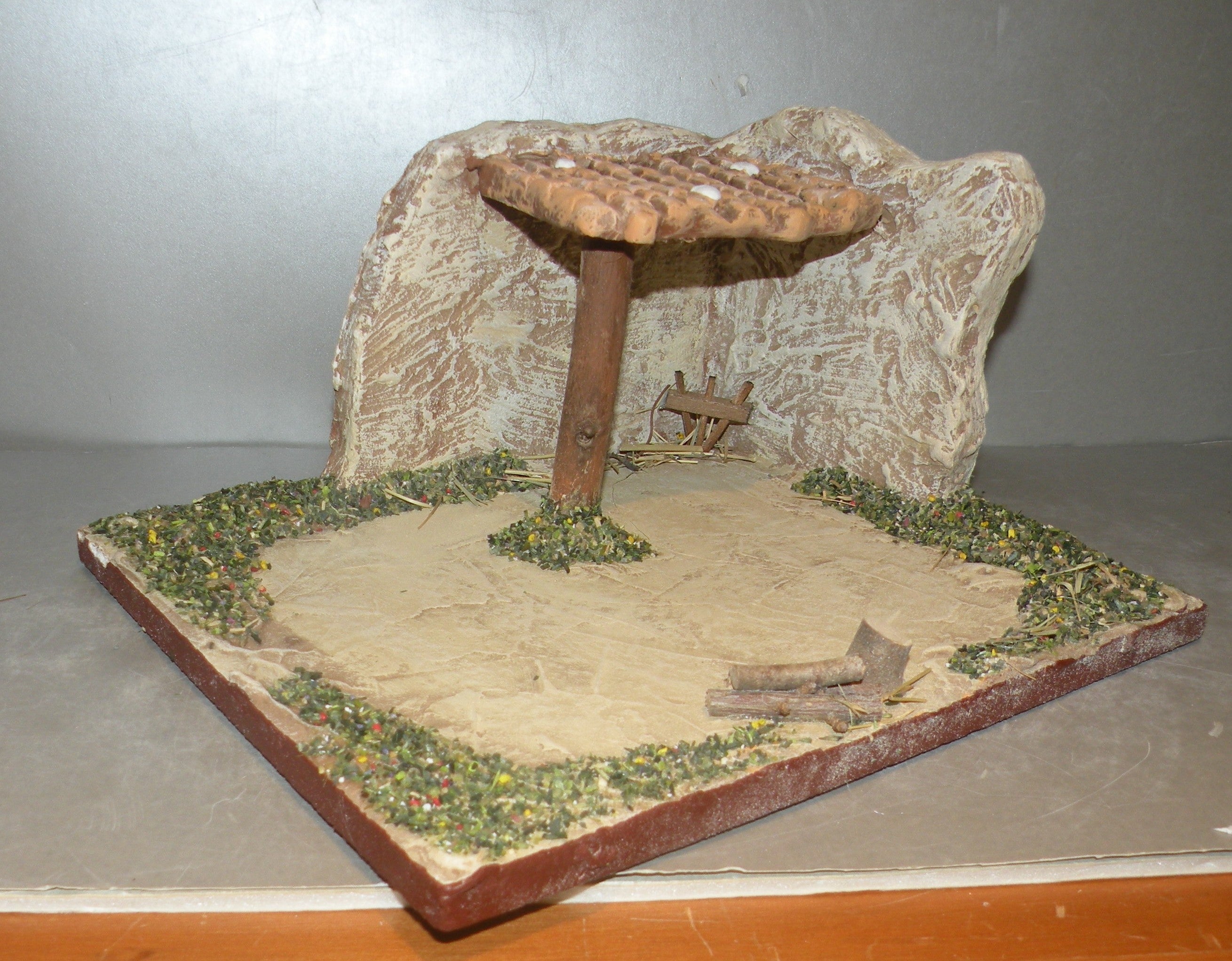Small Stable Ruin ,  Didier 4- 6-7 Cm