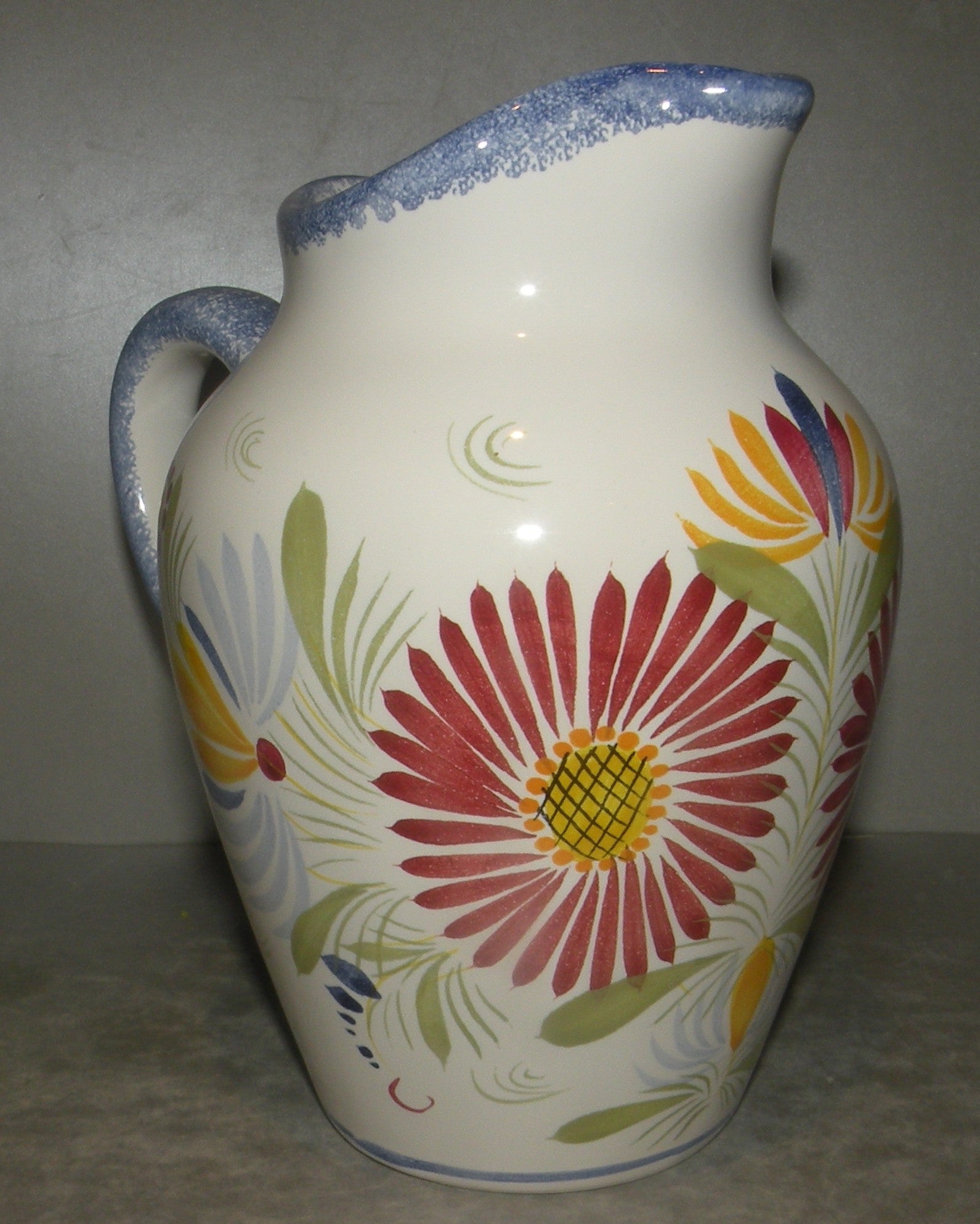 Pitcher, Fleuri Royal