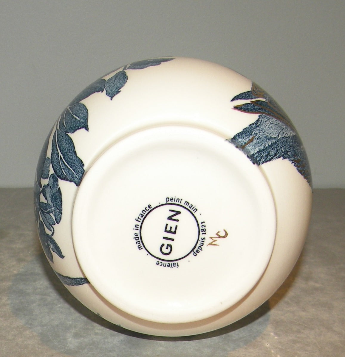 Small Vase Musee Vincennes Or, Art Faience