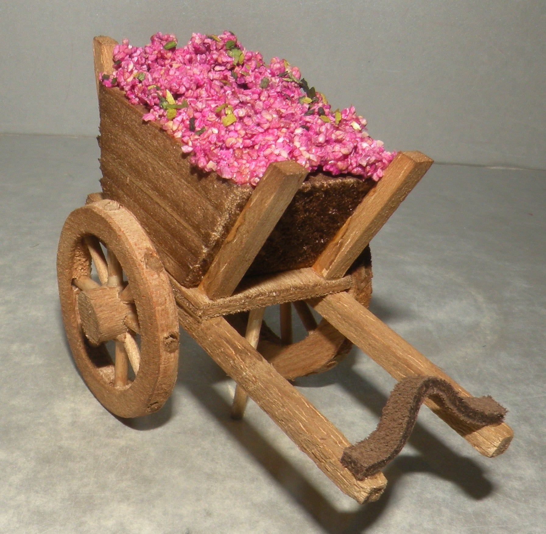 Cart of Lavender  Didier 4 Cm