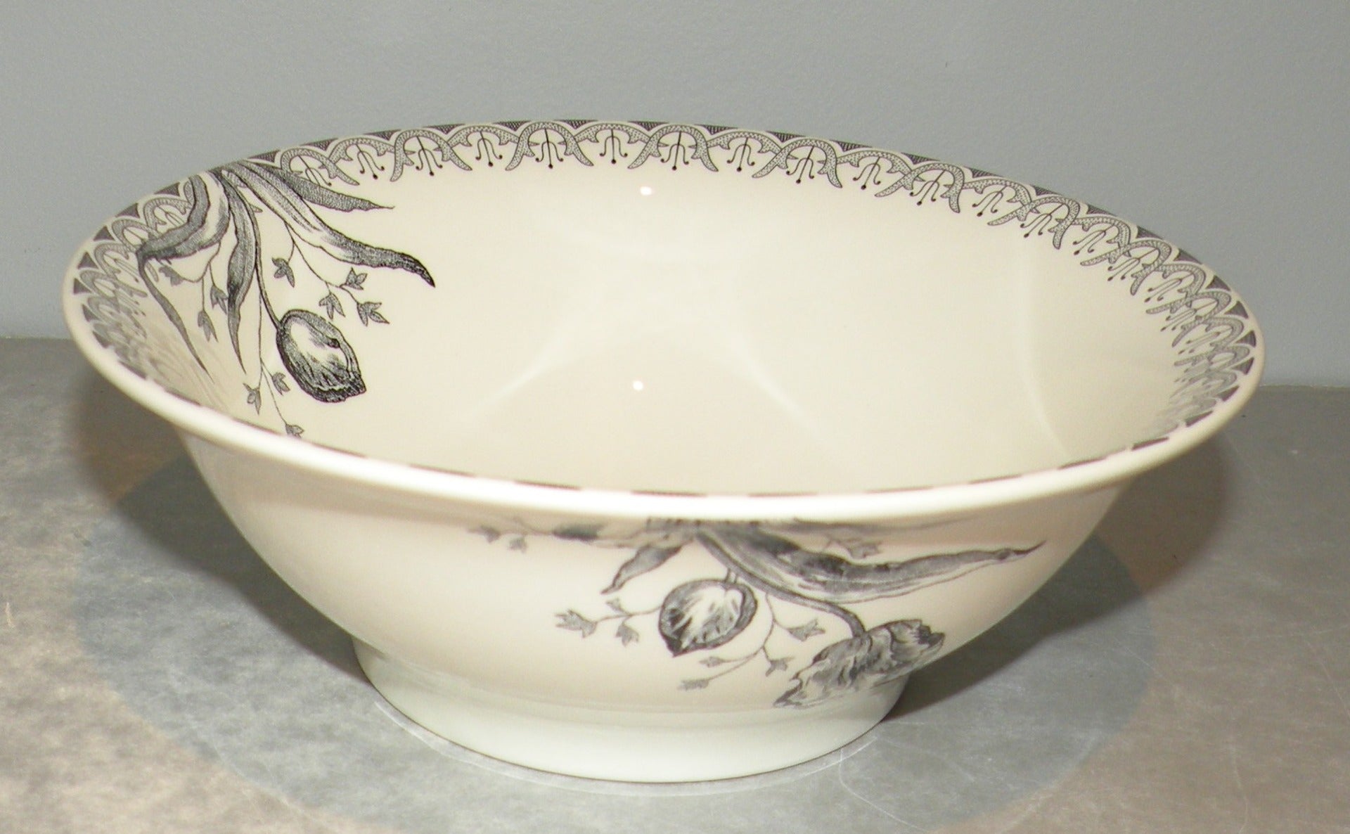 Large Cereal Bowl Tulipes Noires