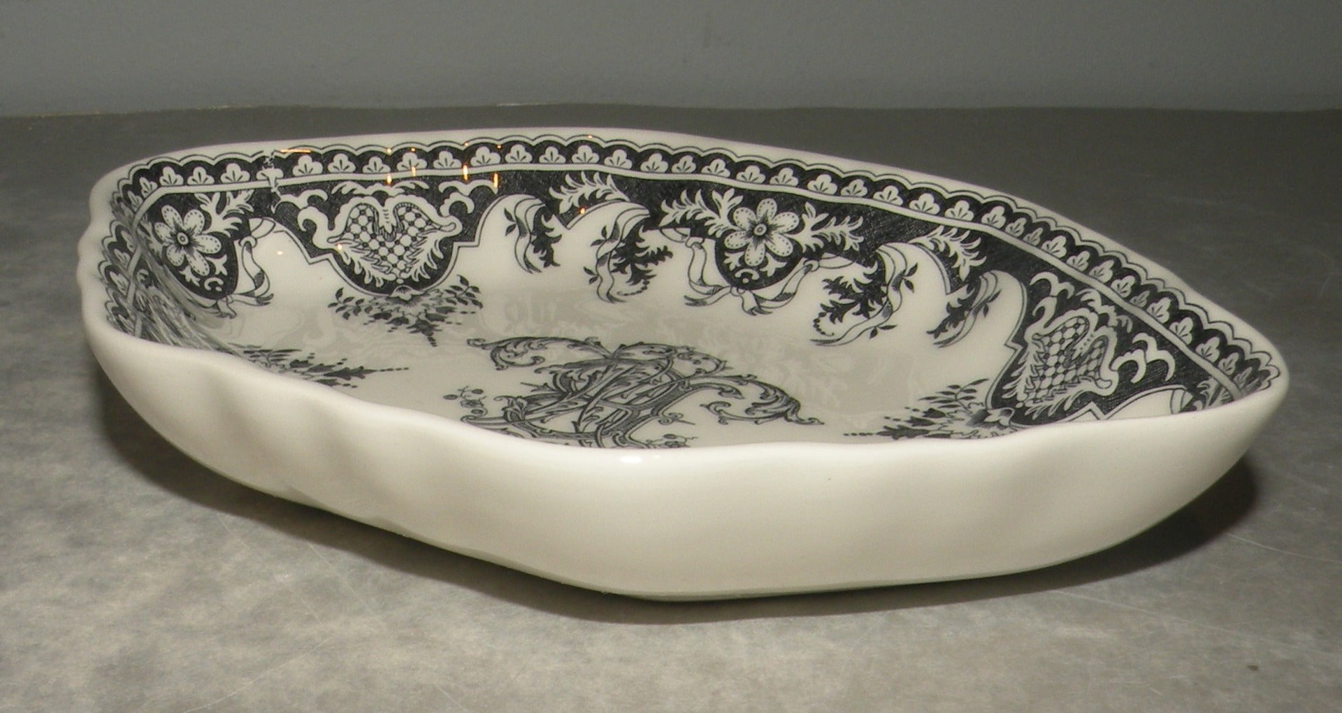 Soap Holder Monogramme