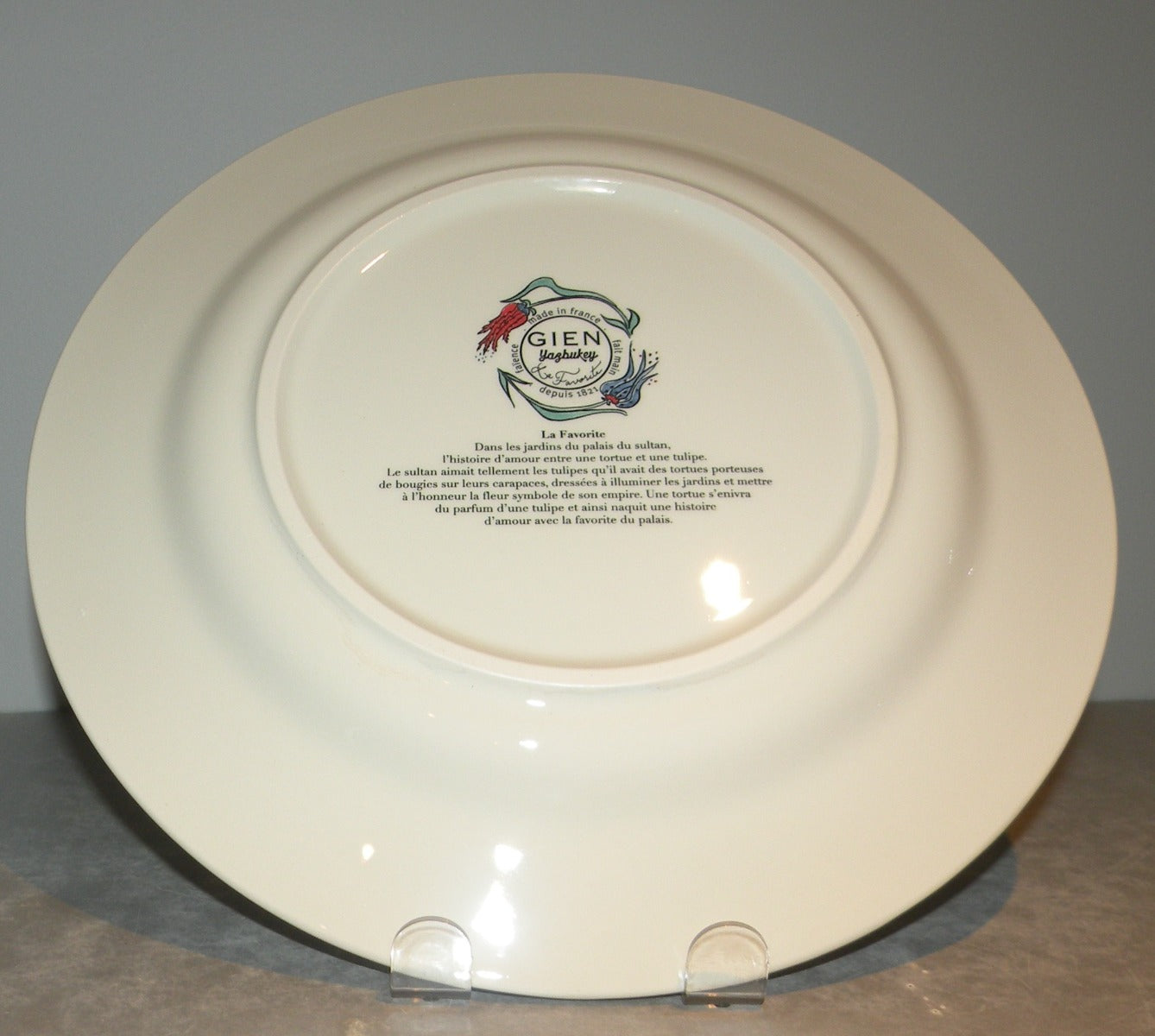 Dinner Plate, La Favorite