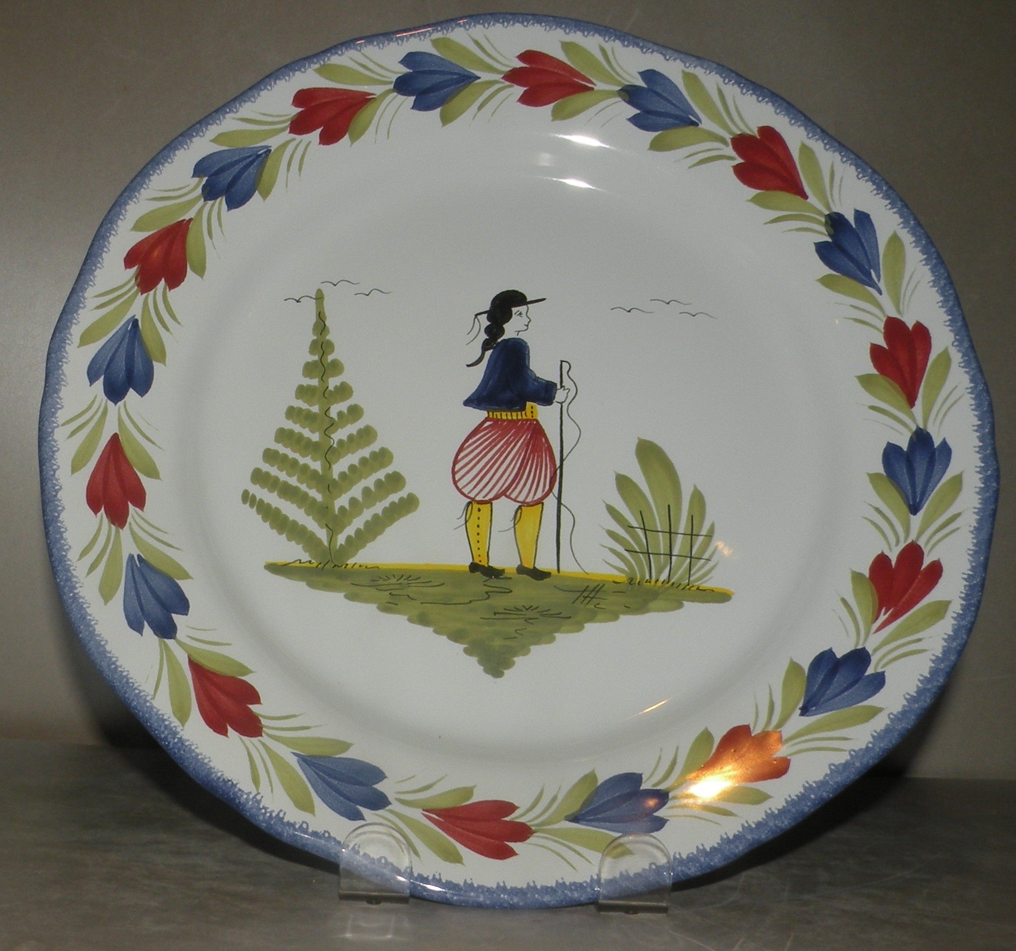 Scalopped Lunch with Man ( dessert ) Plate  Mistral Blue