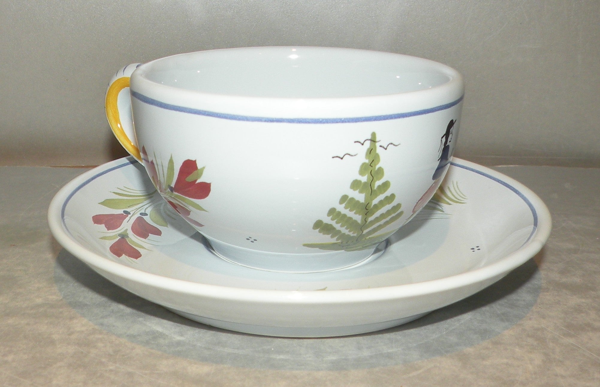 Tea Cup with Man & Saucer Mistral Blue