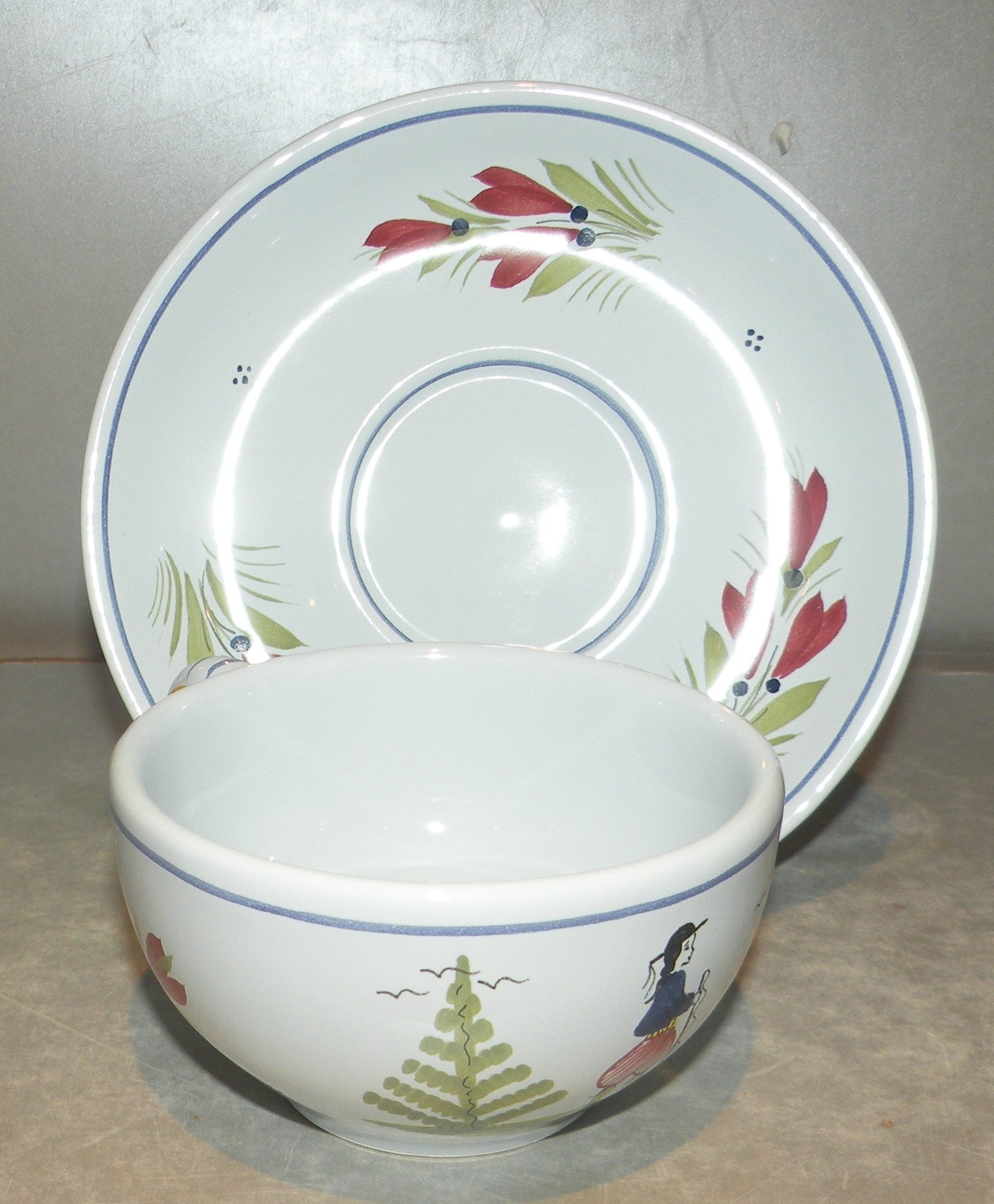 Tea Cup with Man & Saucer Mistral Blue