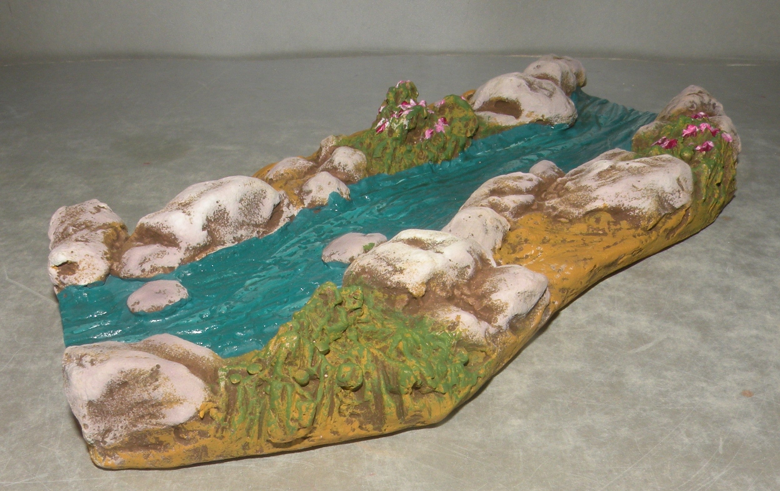 Bent river ( 943 )  Fouque 6 - 9 Cm