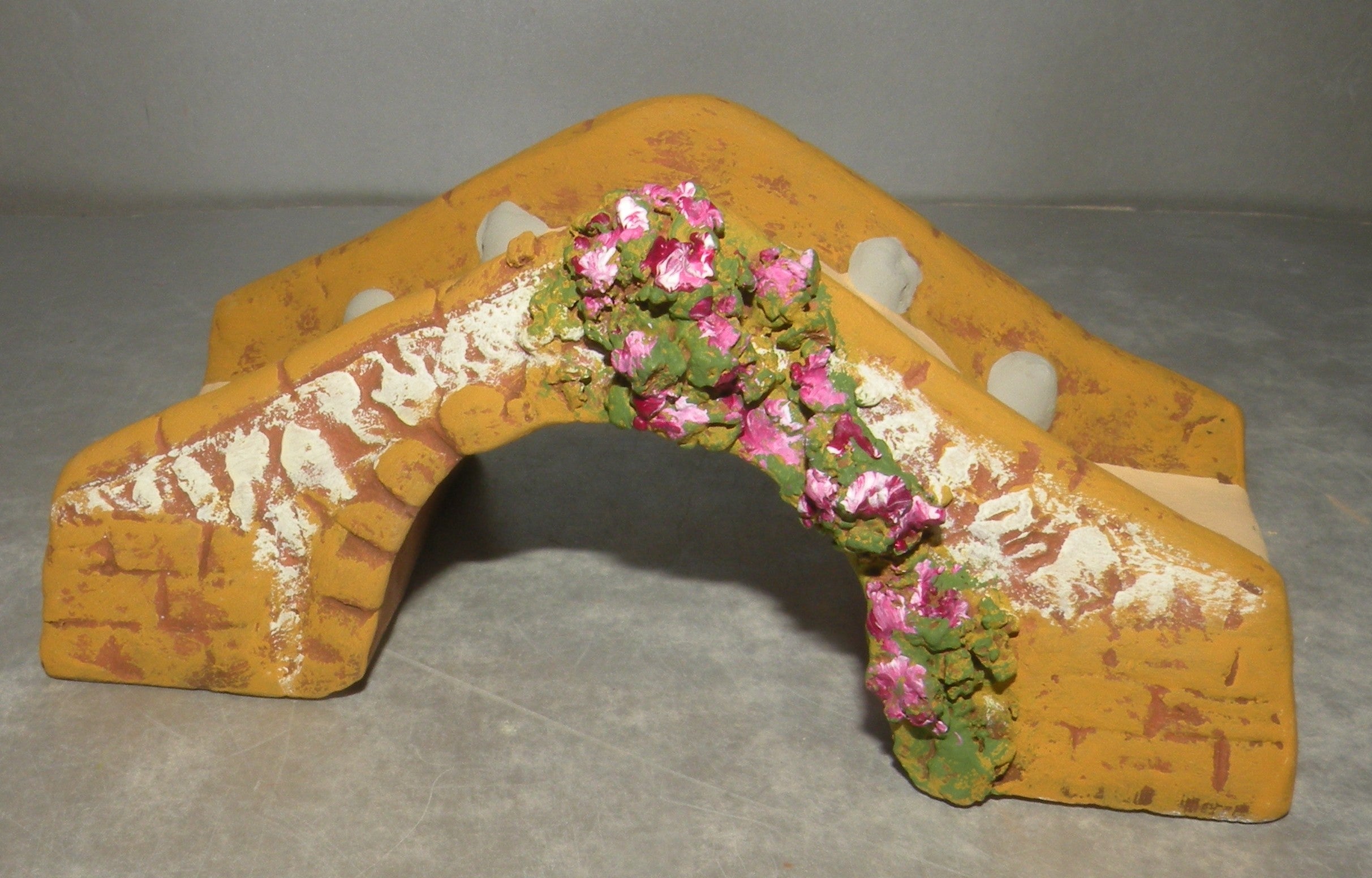 Bridge  ( All Clay ) ( 912 )  ,  Fouque 6 Cm