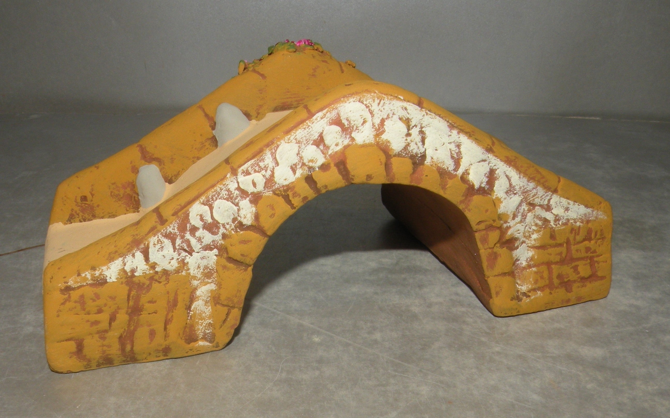 Bridge  ( All Clay ) ( 912 )  ,  Fouque 6 Cm