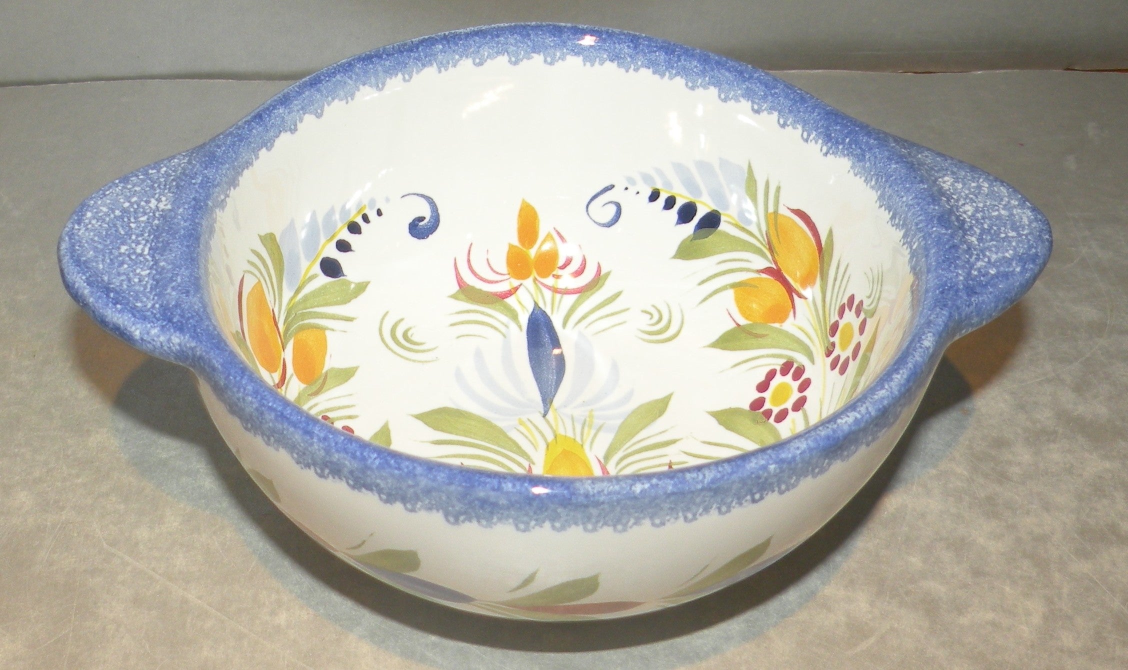 Breton lug bowl, Fleuri Royal