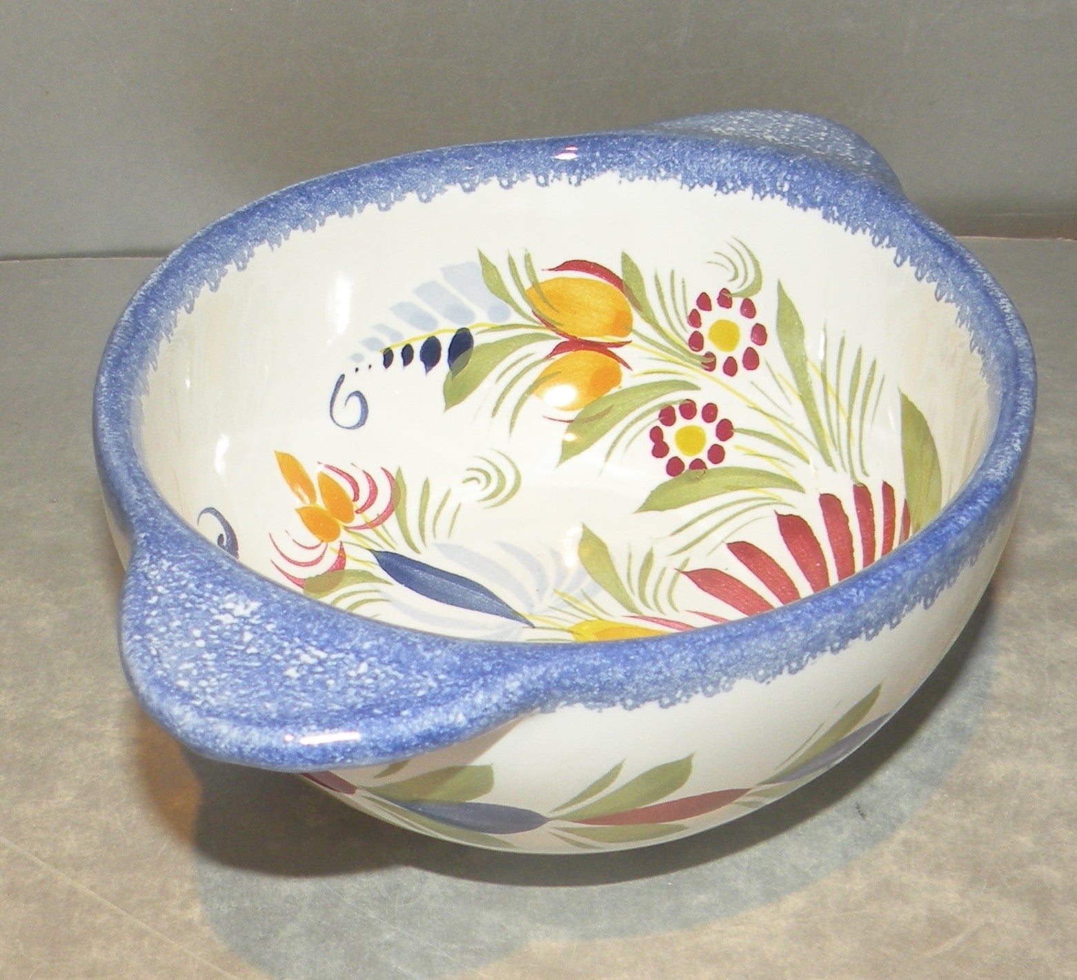 Breton lug bowl, Fleuri Royal