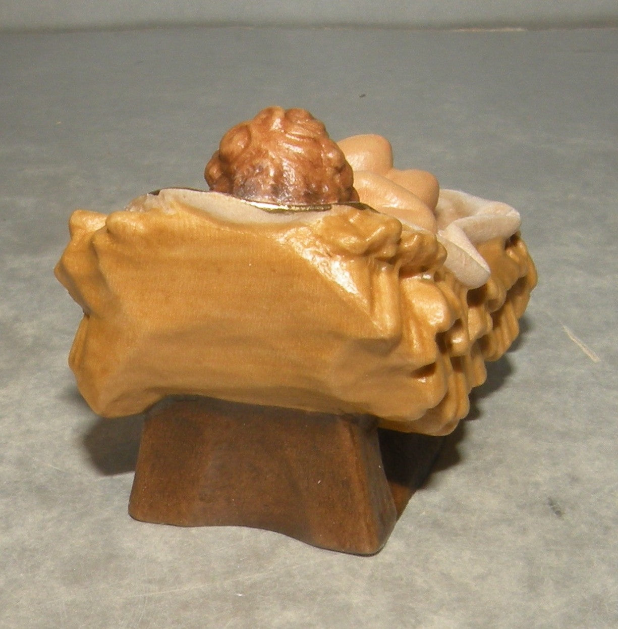 Jesus with Cradle 10150-01 , Rupert